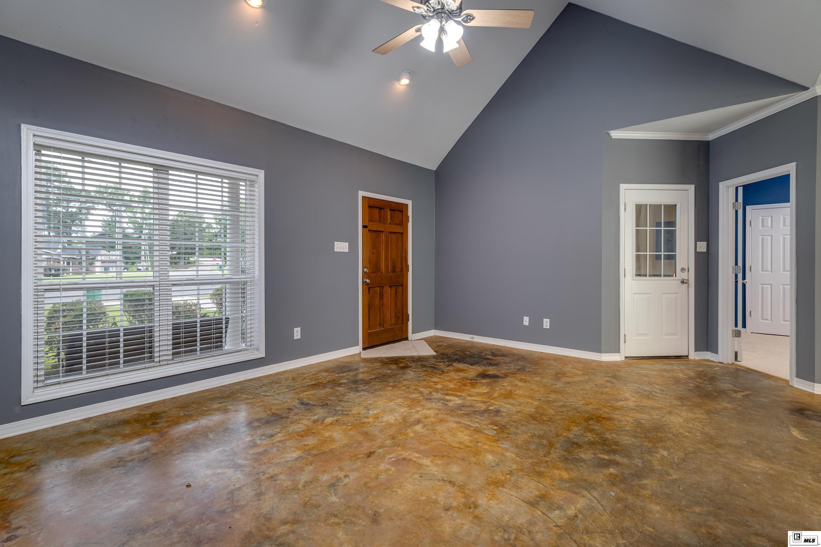 113 Arbor Cove Circle