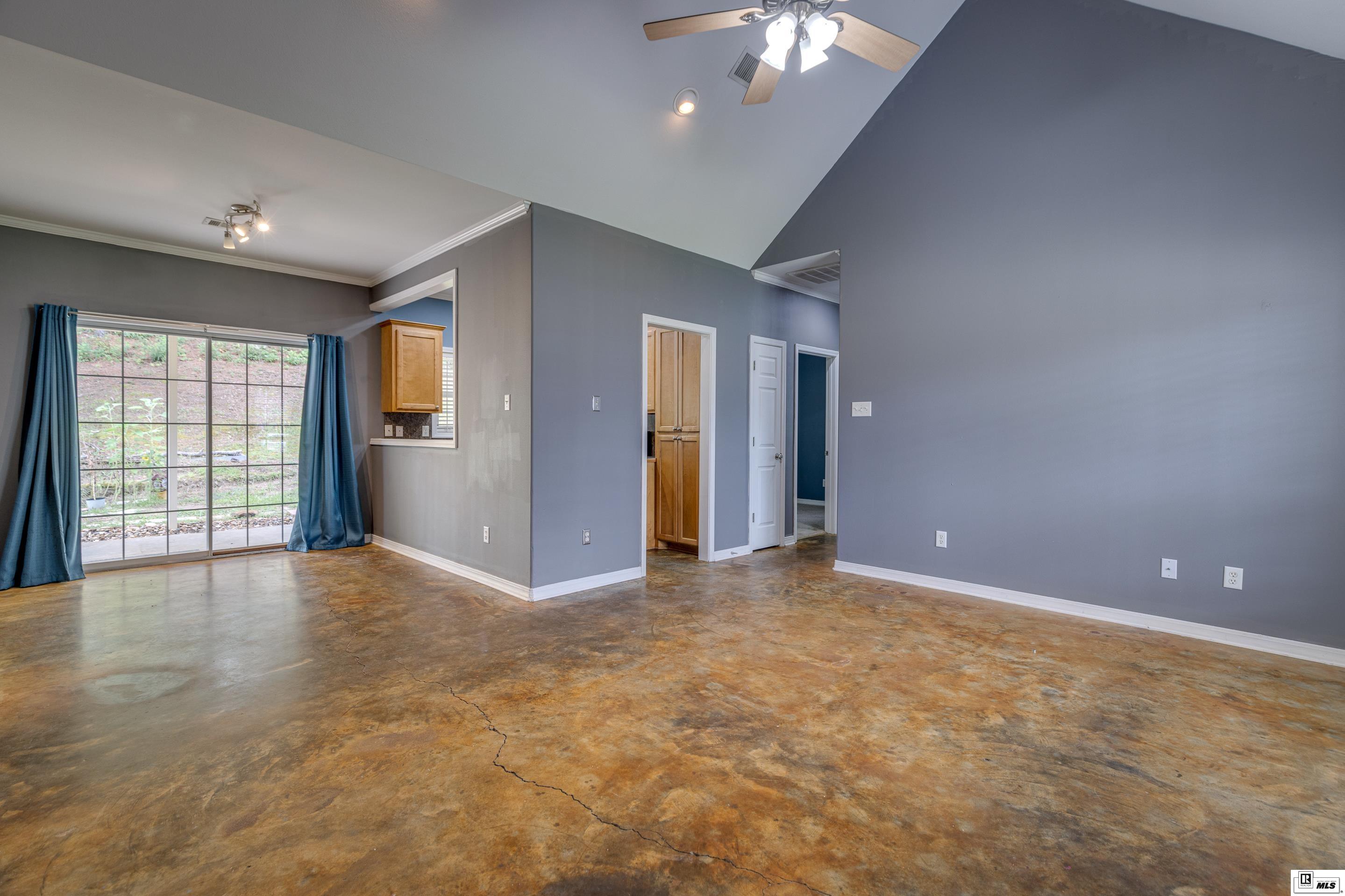 113 Arbor Cove Circle