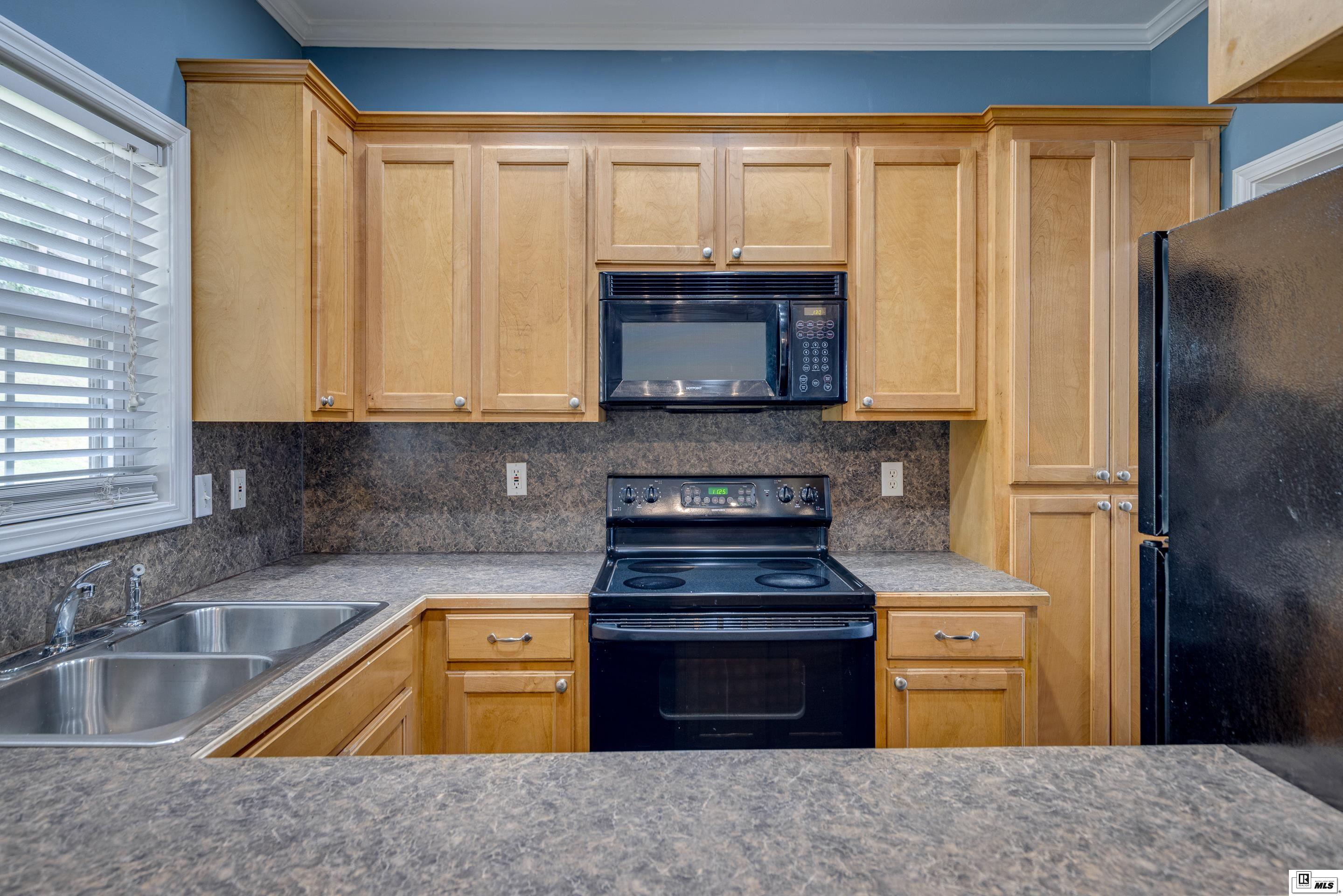 113 Arbor Cove Circle