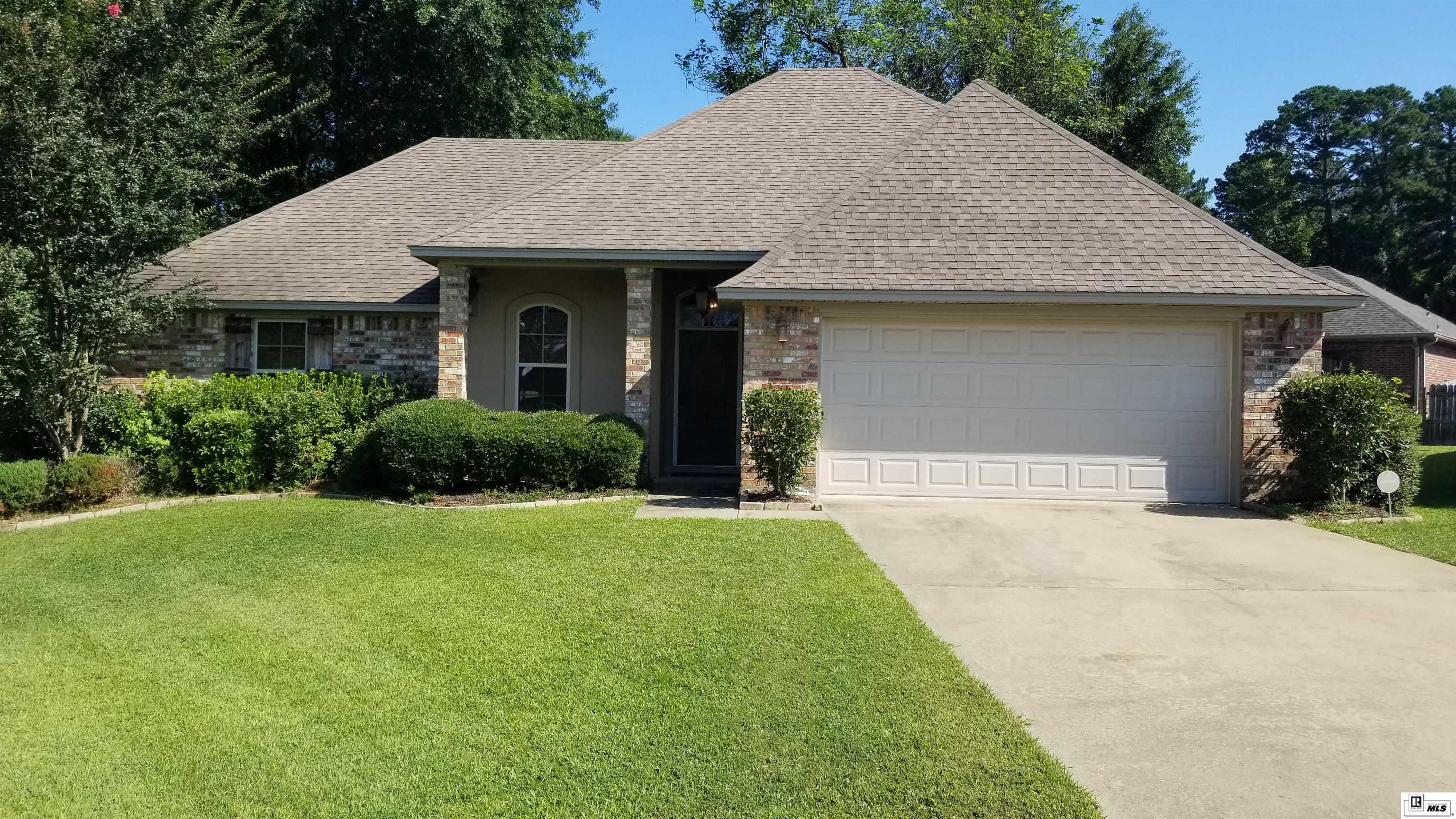 326 Hedge Hill Cove