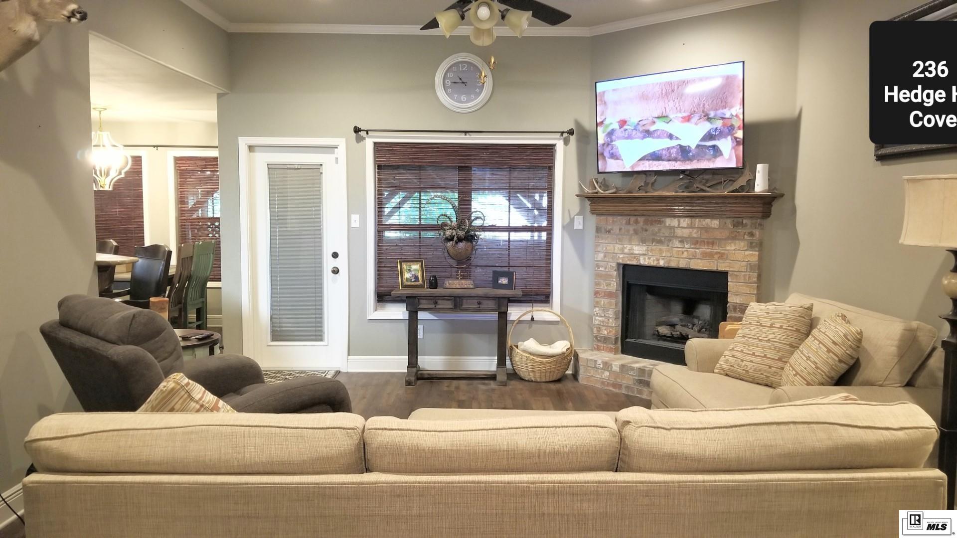 326 Hedge Hill Cove