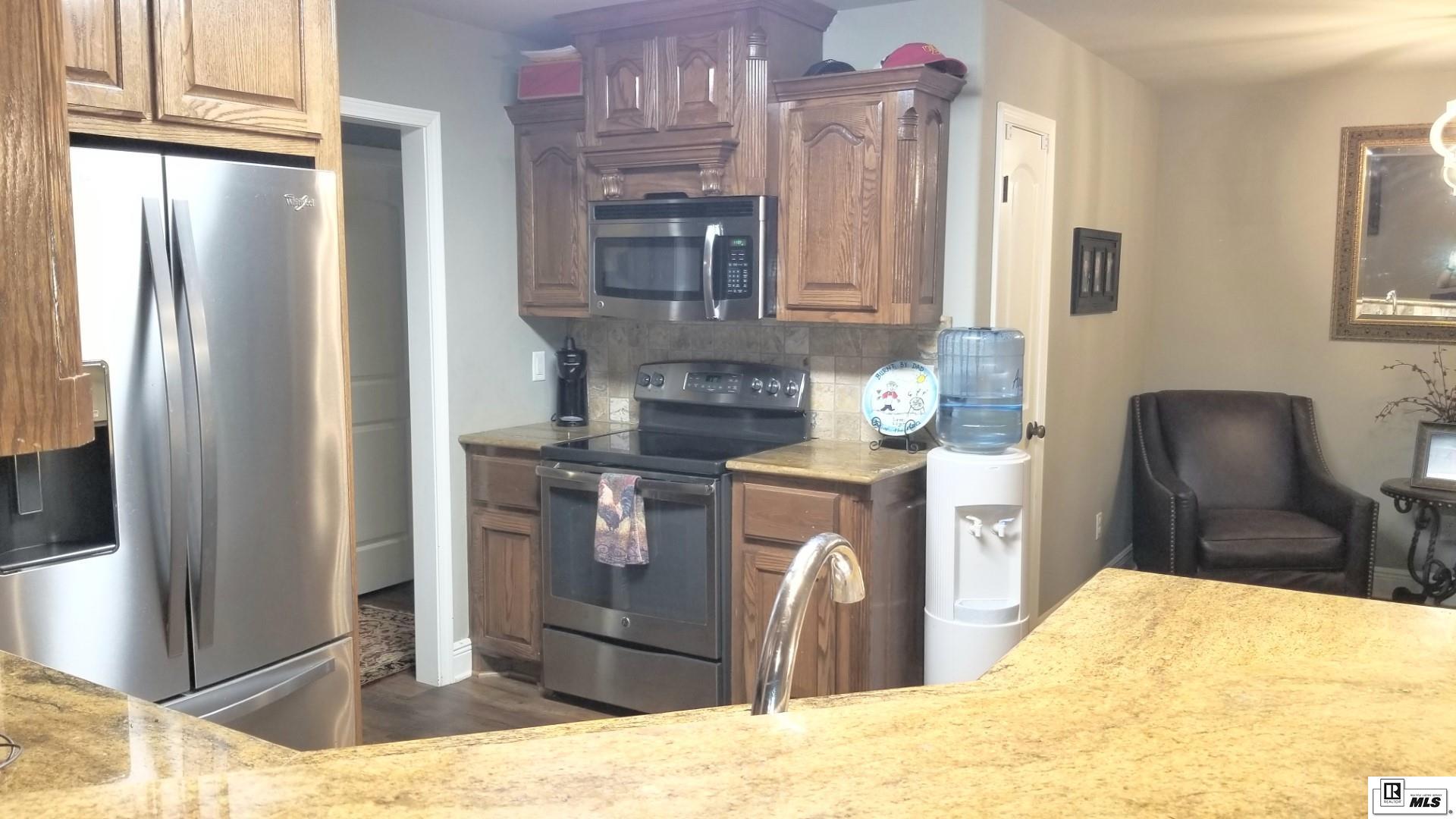 326 Hedge Hill Cove