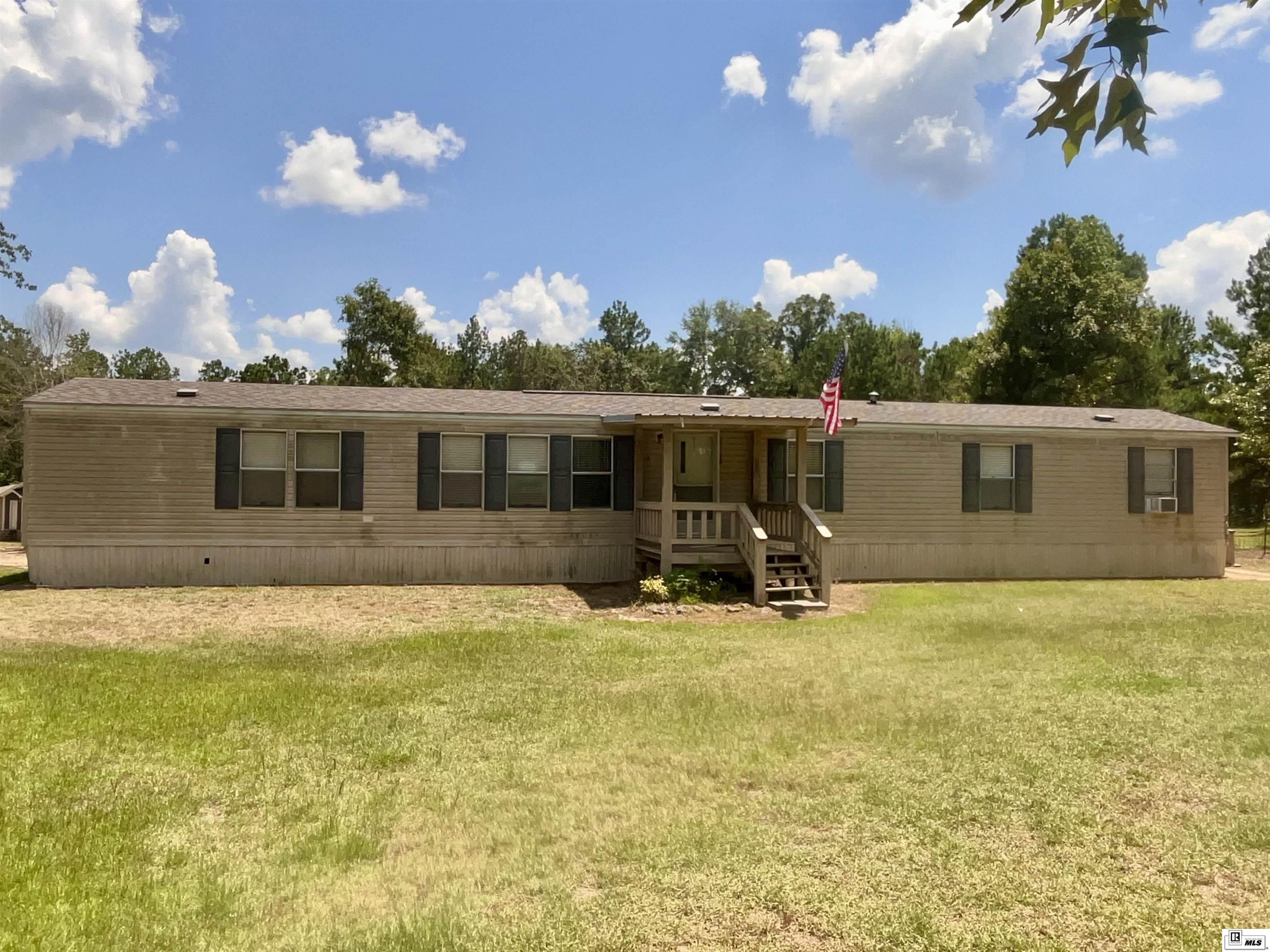 786,784 Fuller Road