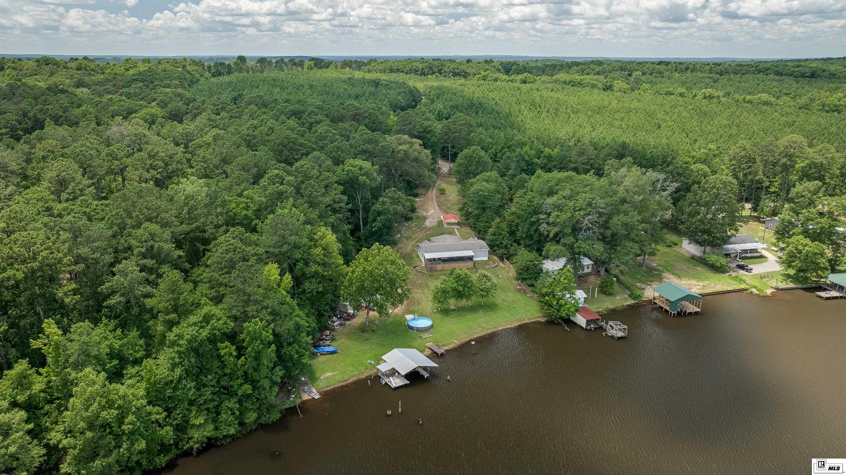220 Evan Robinson Road