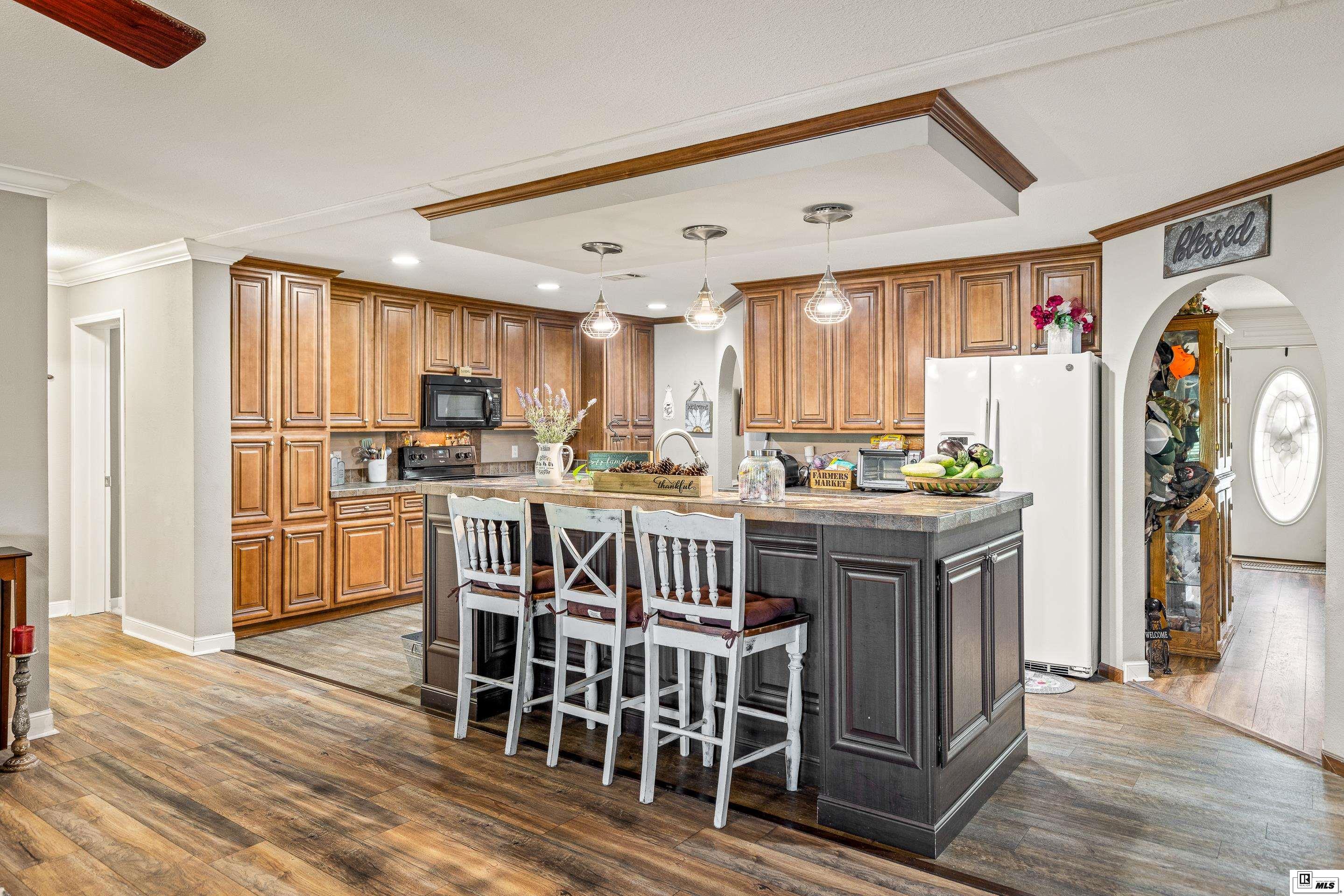 220 Evan Robinson Road