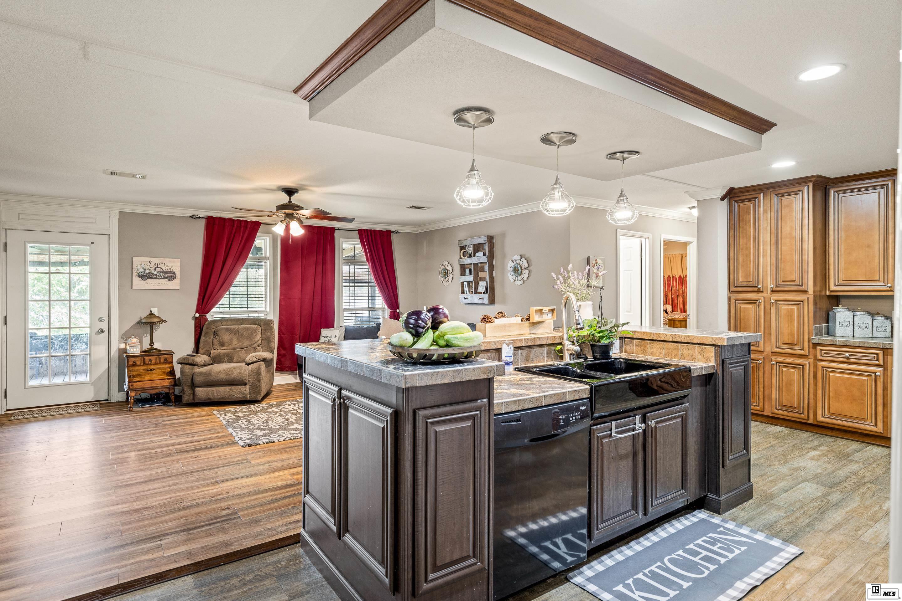 220 Evan Robinson Road