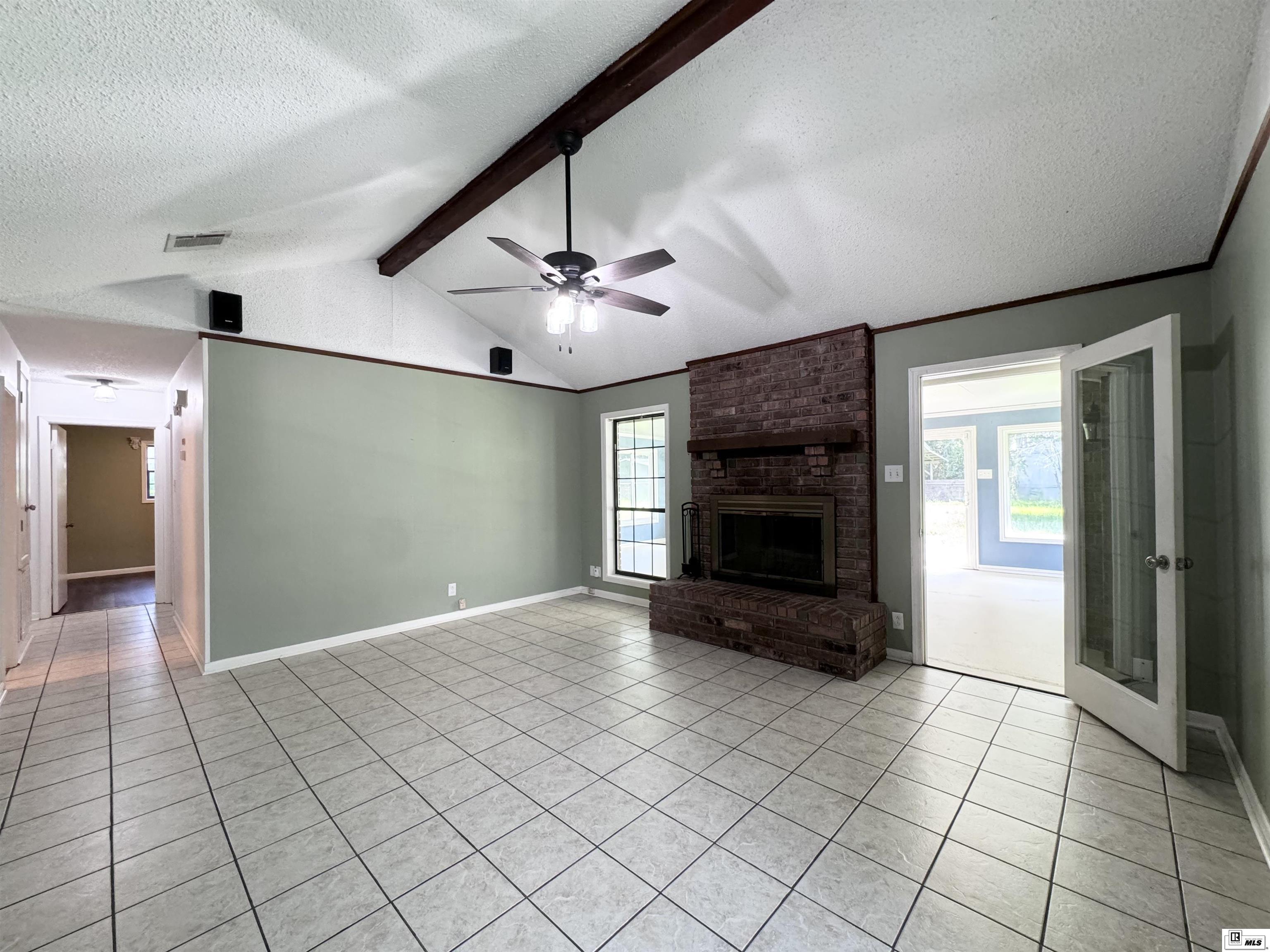 123 Northwood Circle