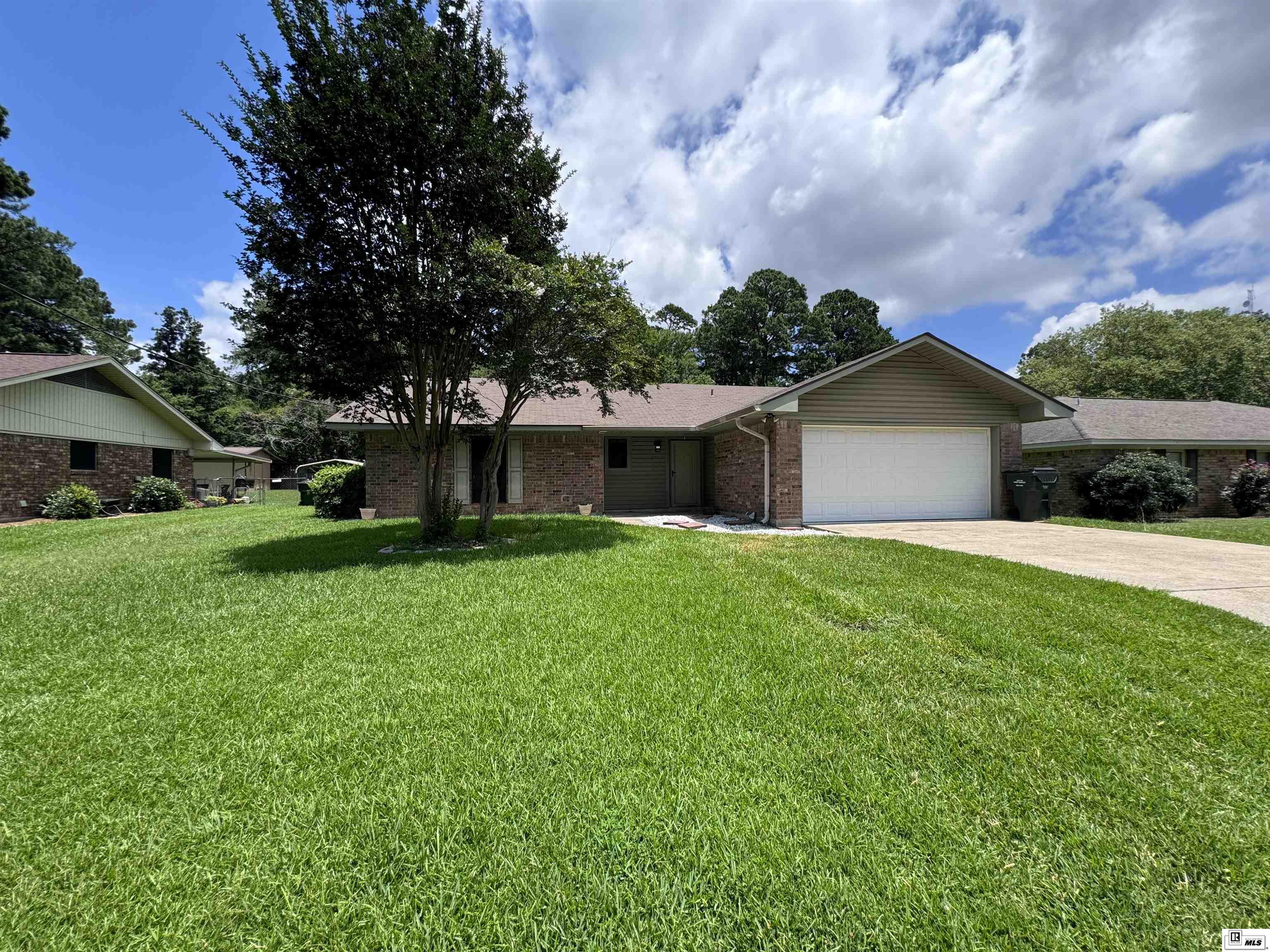 123 Northwood Circle