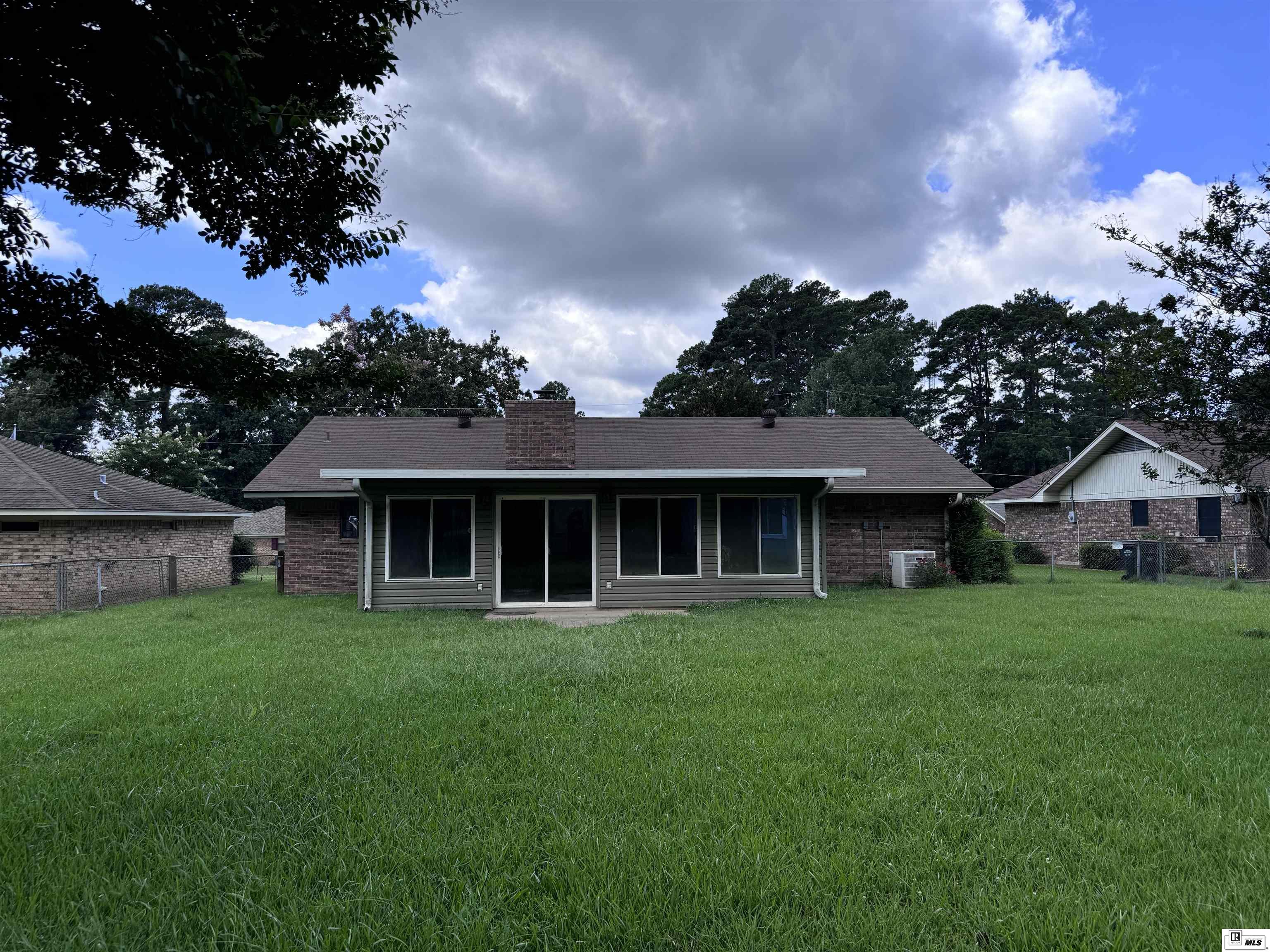 123 Northwood Circle
