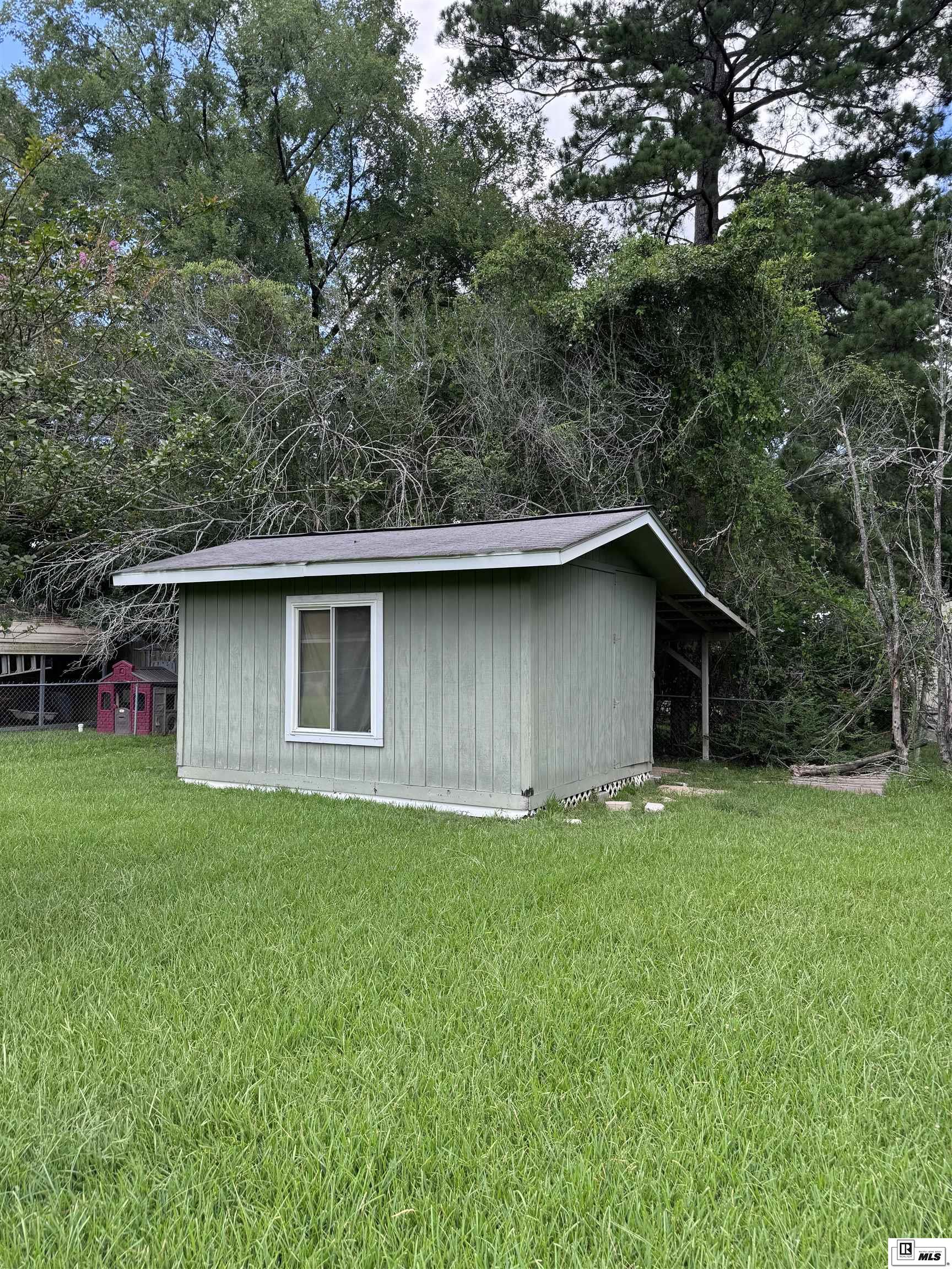 123 Northwood Circle
