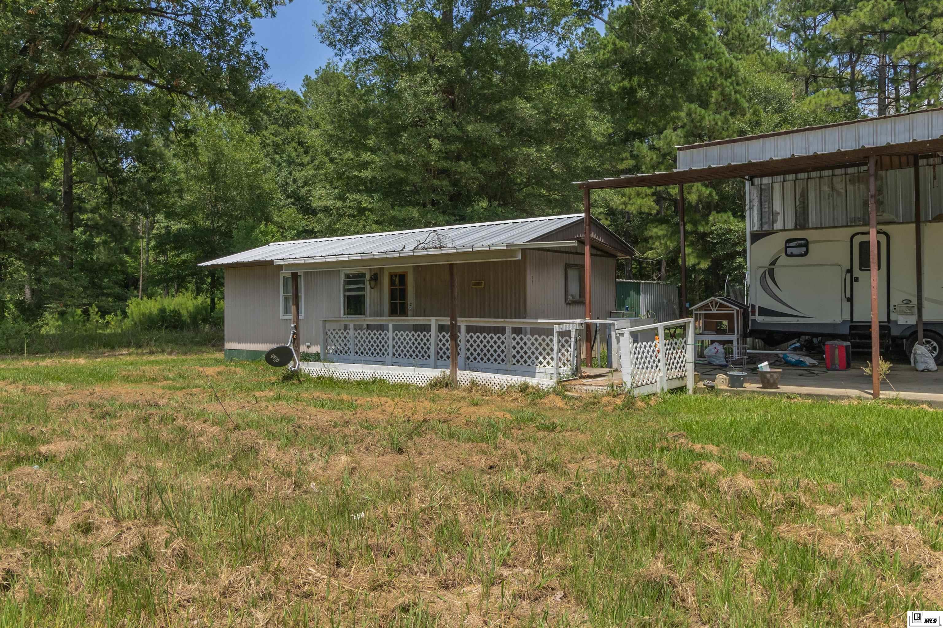 6045 Airport Road