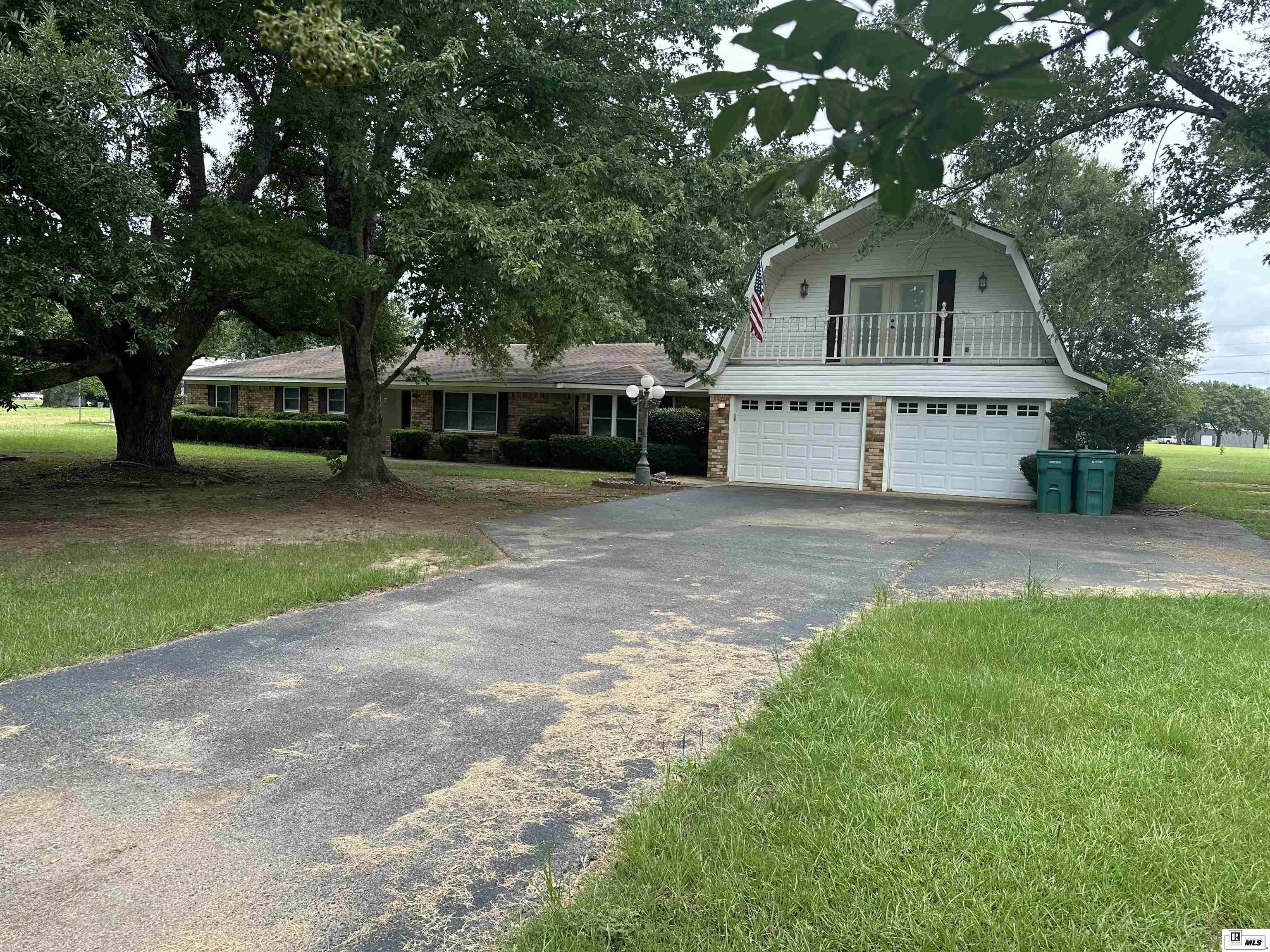 1371 Highway 618