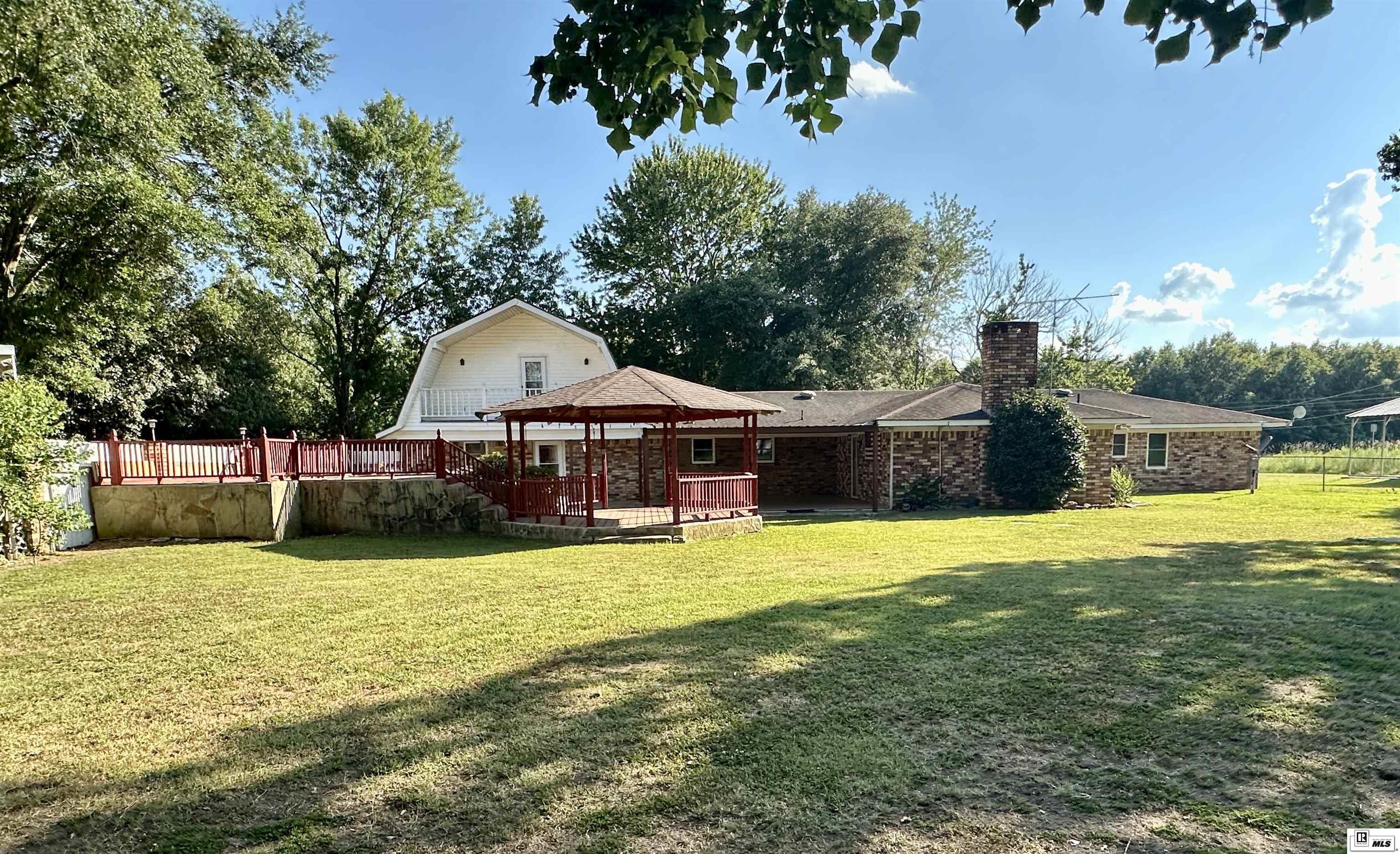 1371 Highway 618
