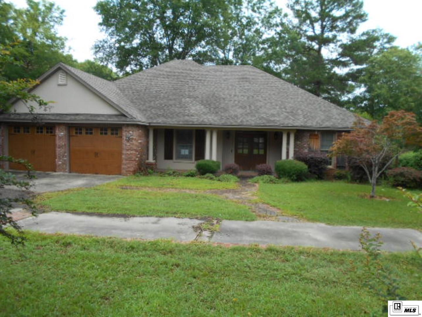 434 Bayou Oaks Drive