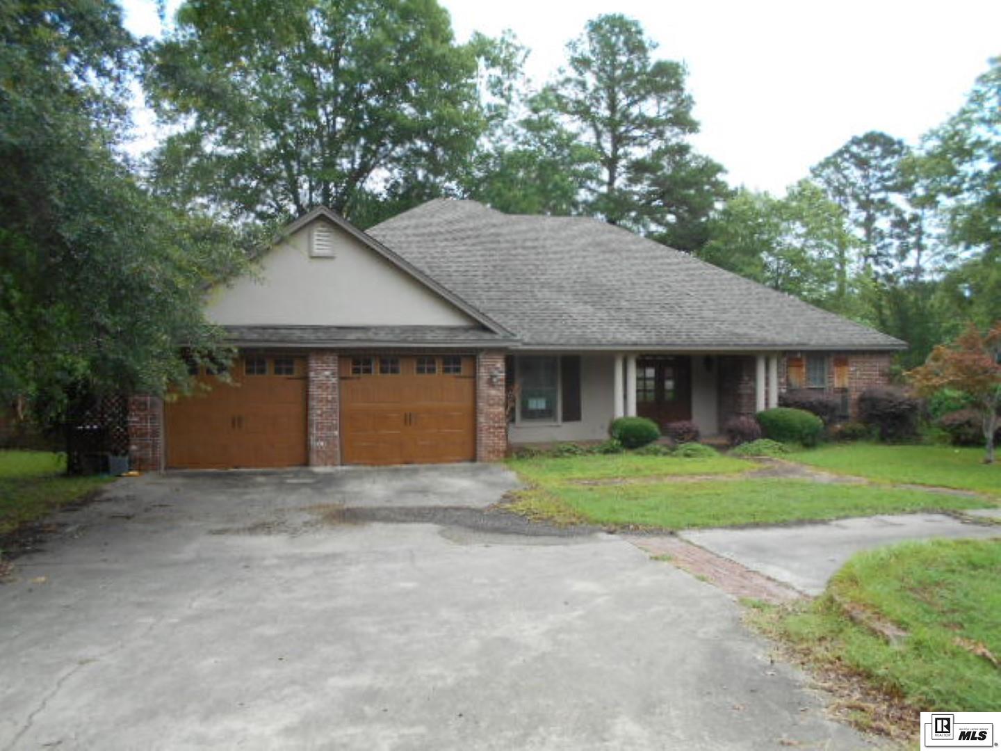 434 Bayou Oaks Drive