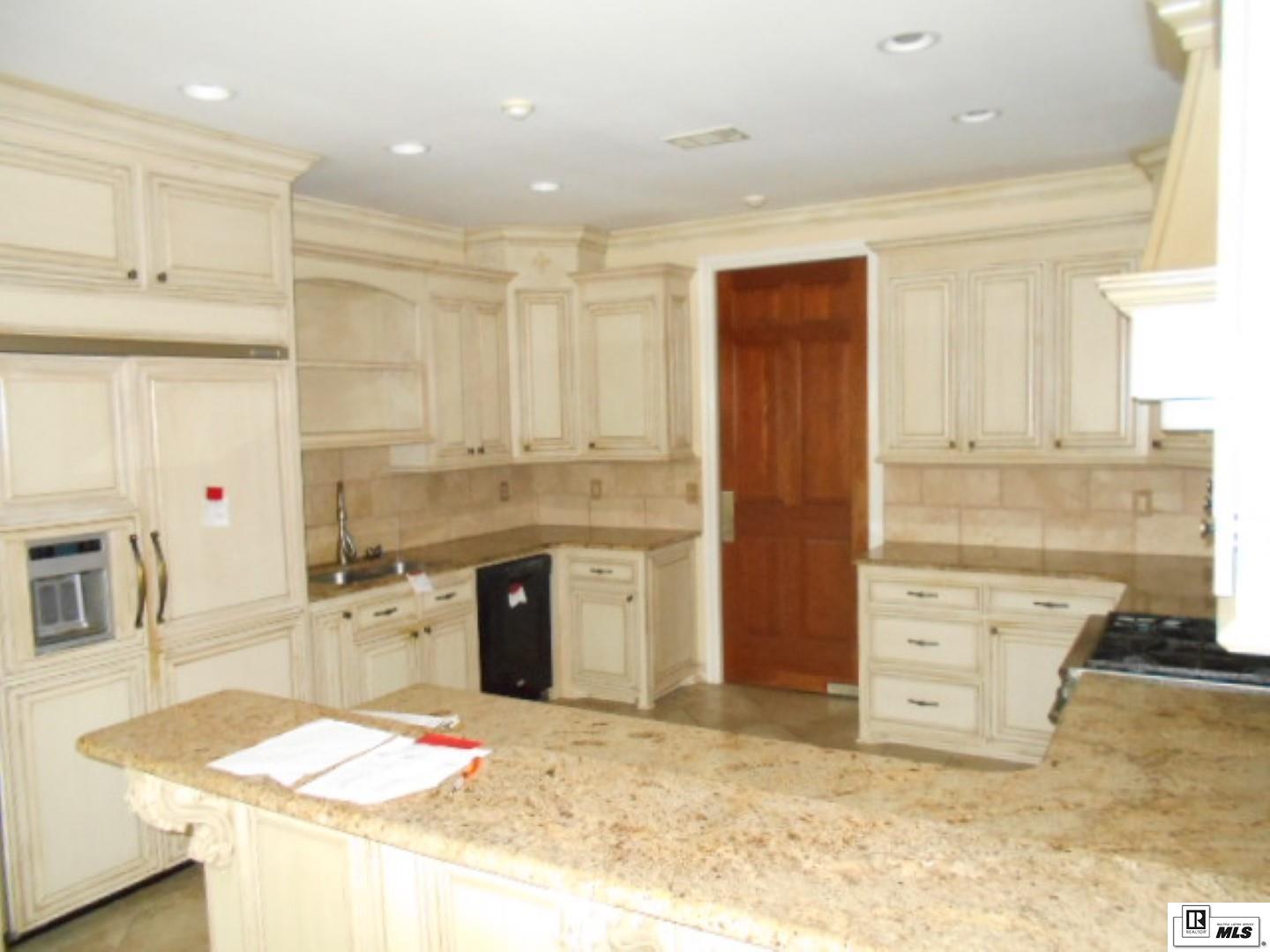 434 Bayou Oaks Drive