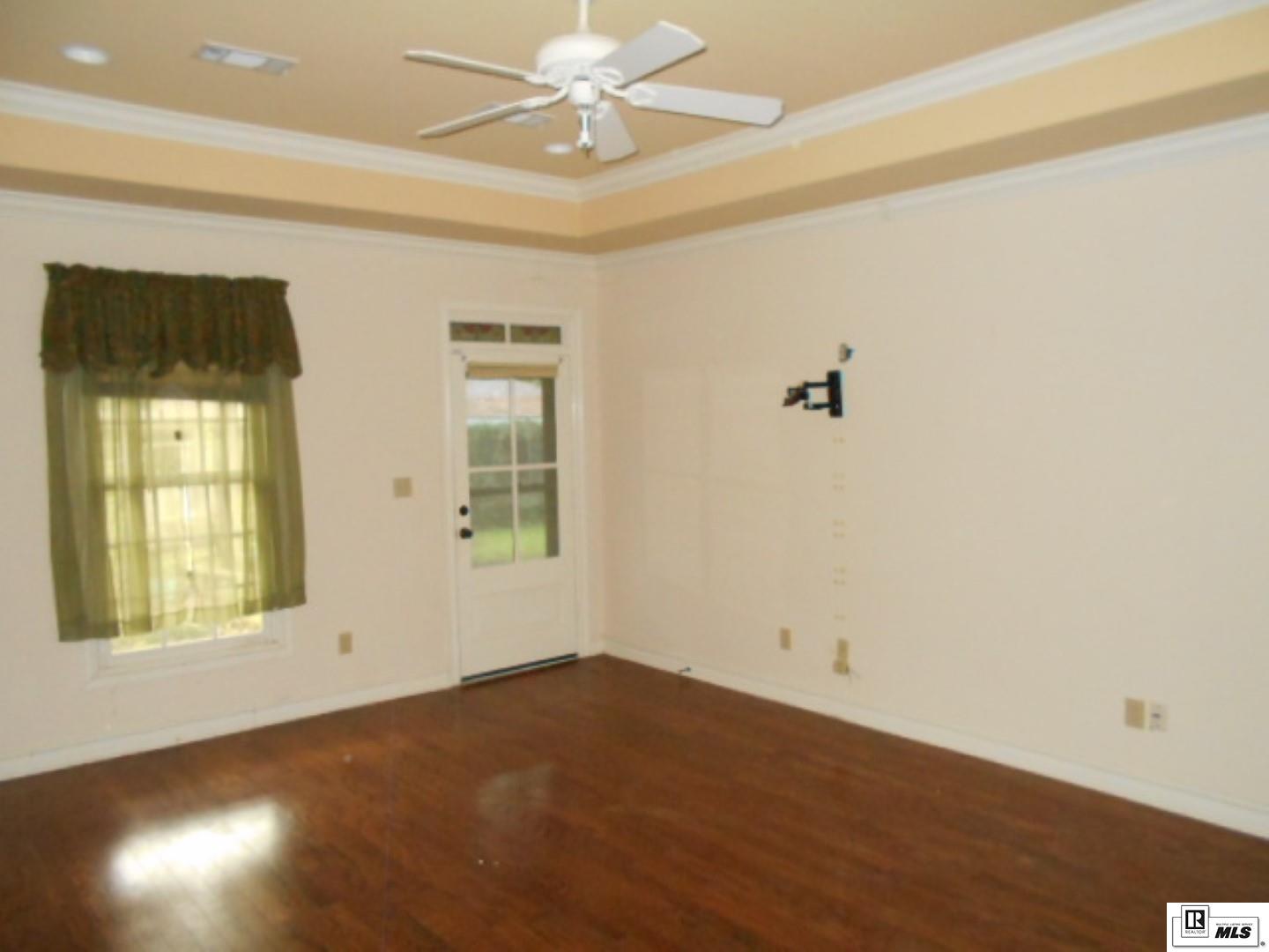 434 Bayou Oaks Drive