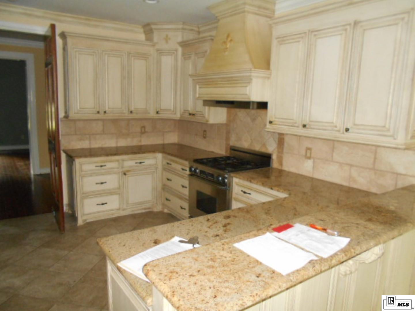 434 Bayou Oaks Drive