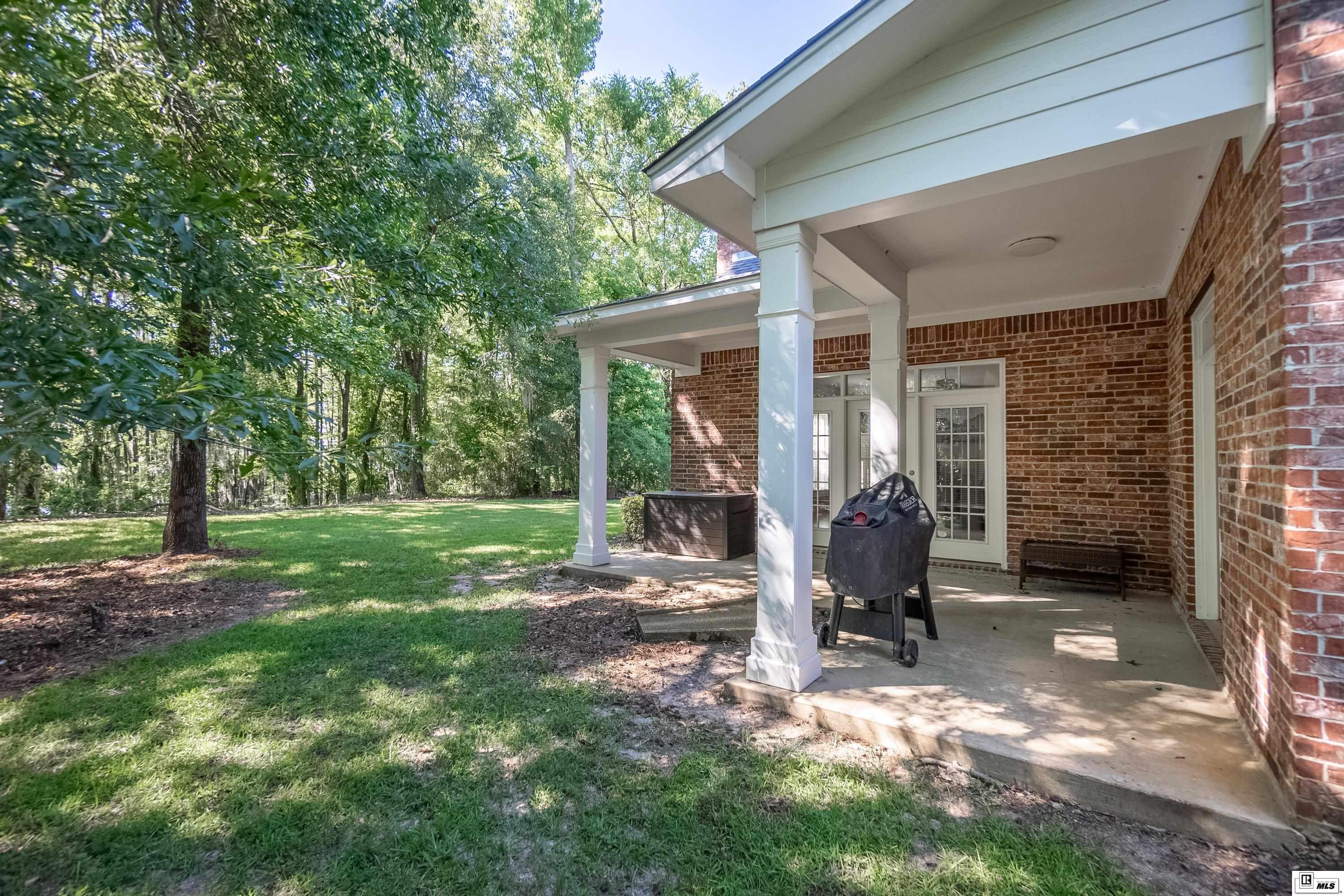 1561 Frenchmans Bend Road
