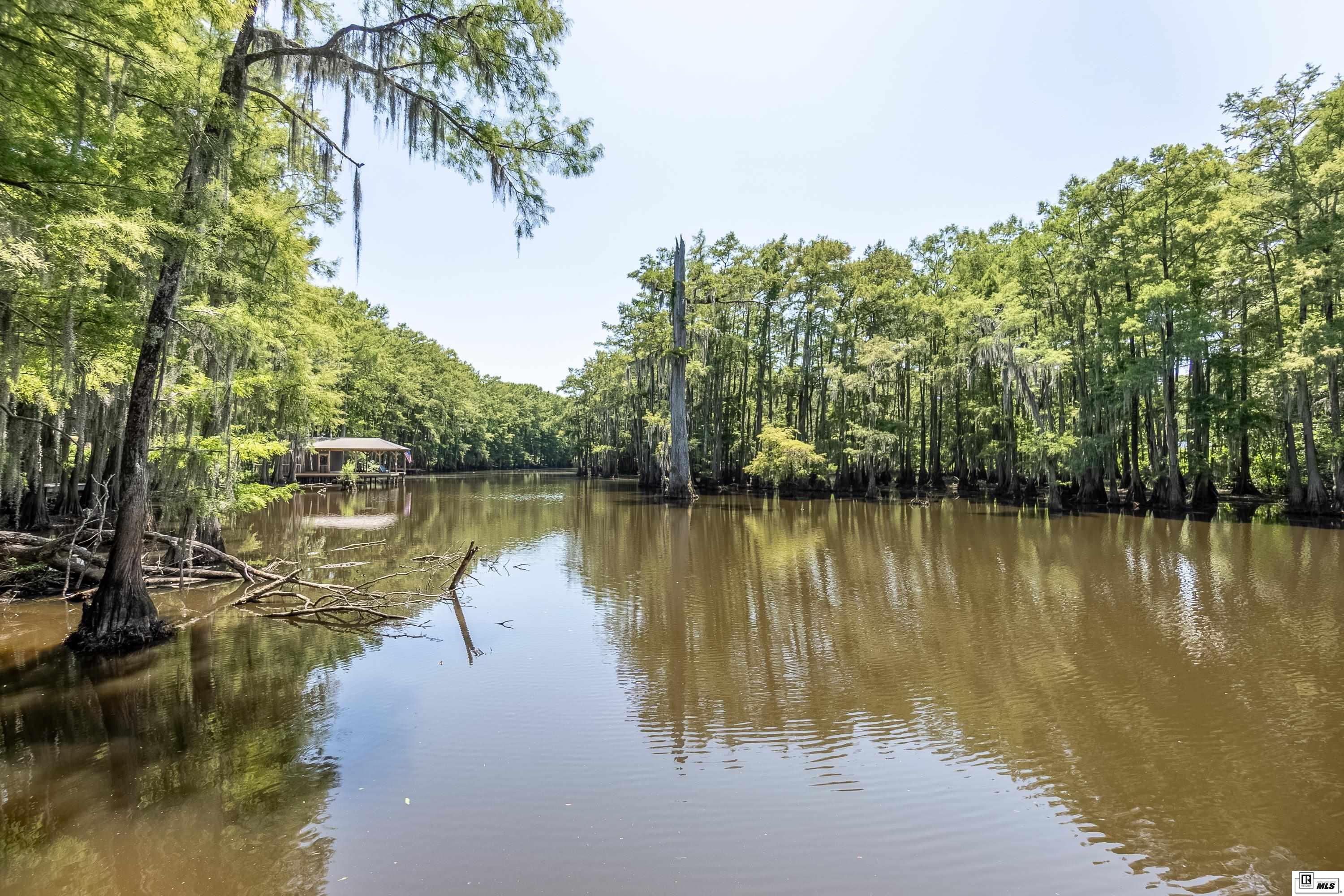 1561 Frenchmans Bend Road