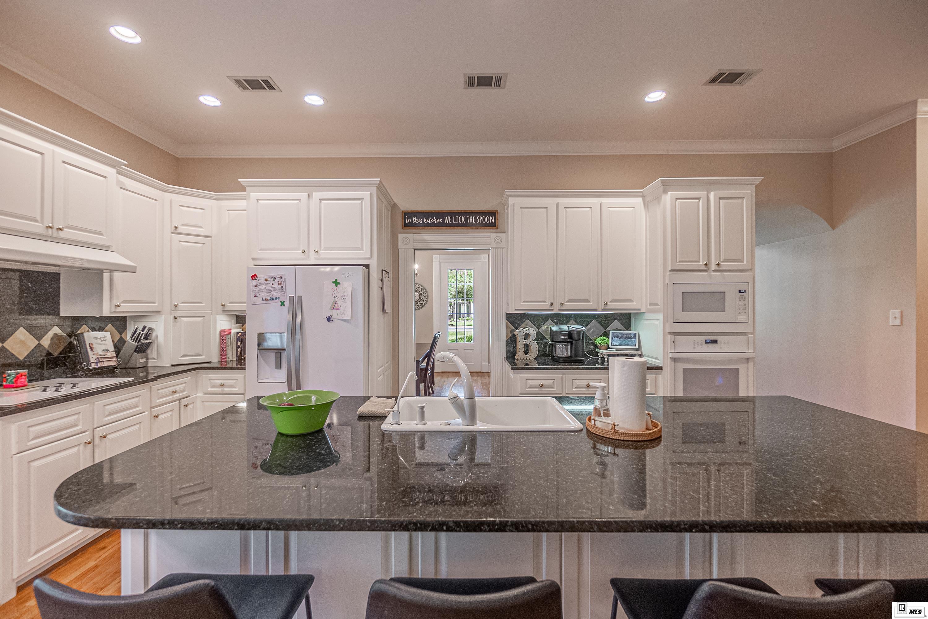 1561 Frenchmans Bend Road