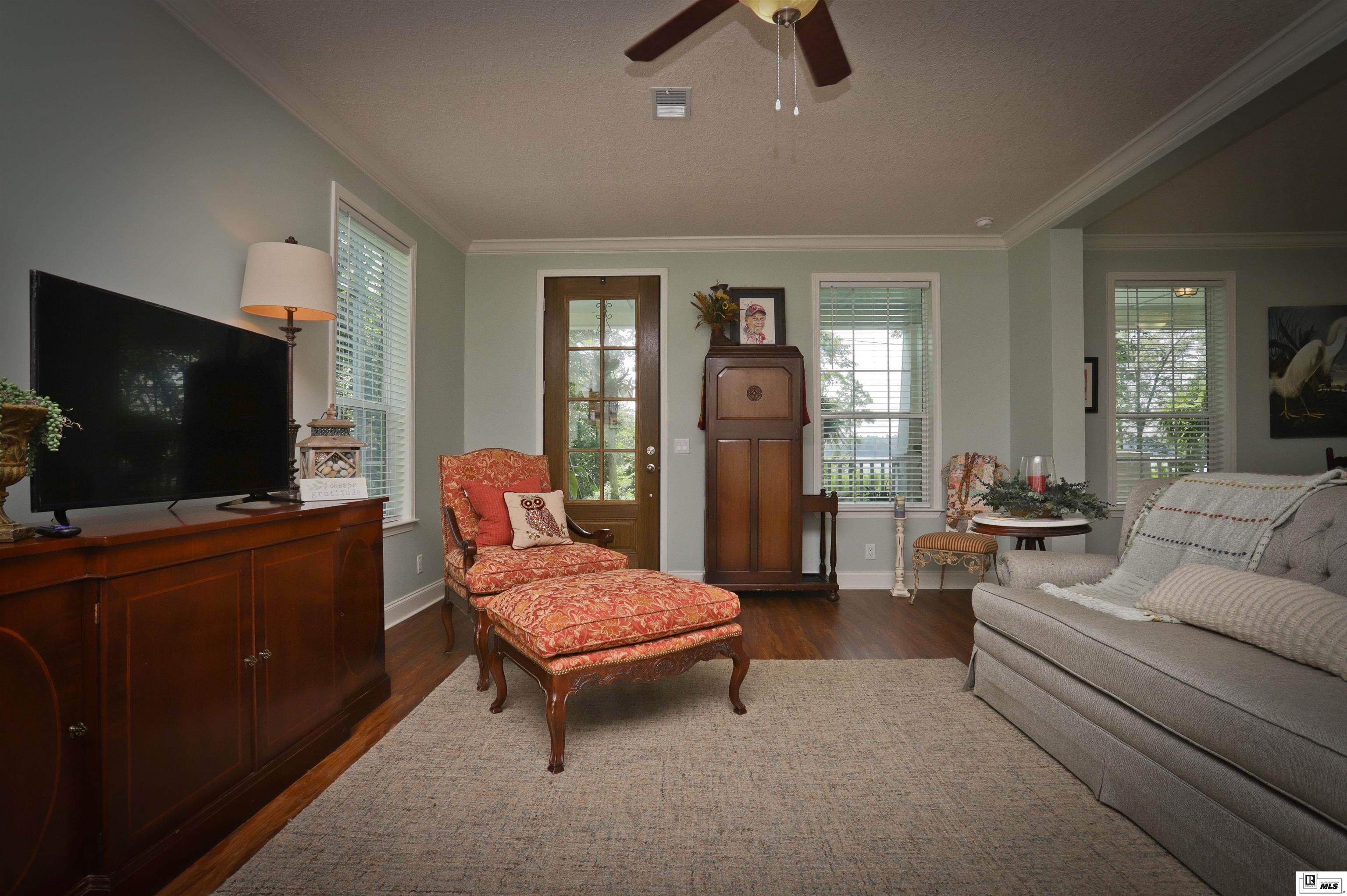 228 Waterfront Road