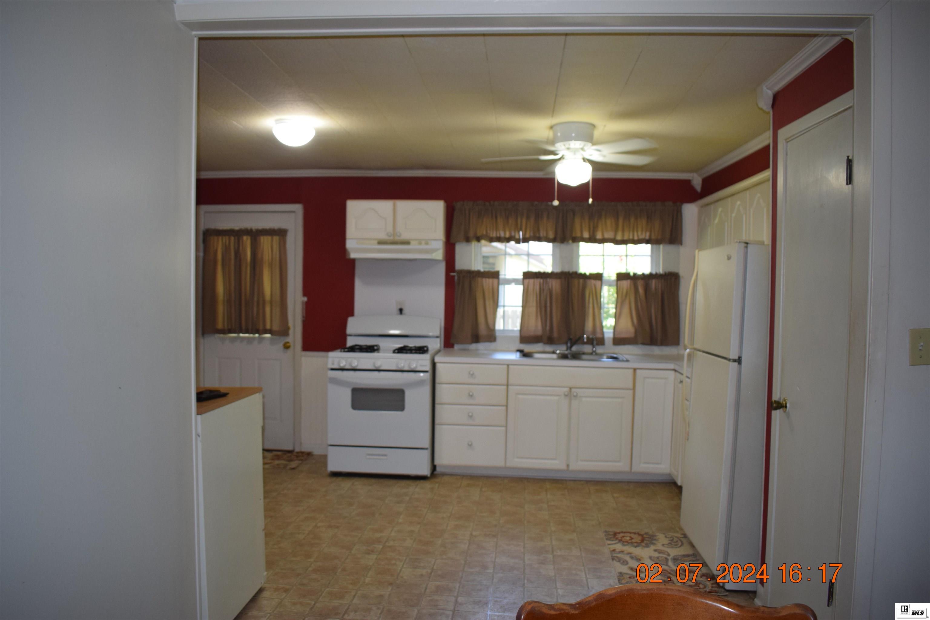 10724 Shelton Road