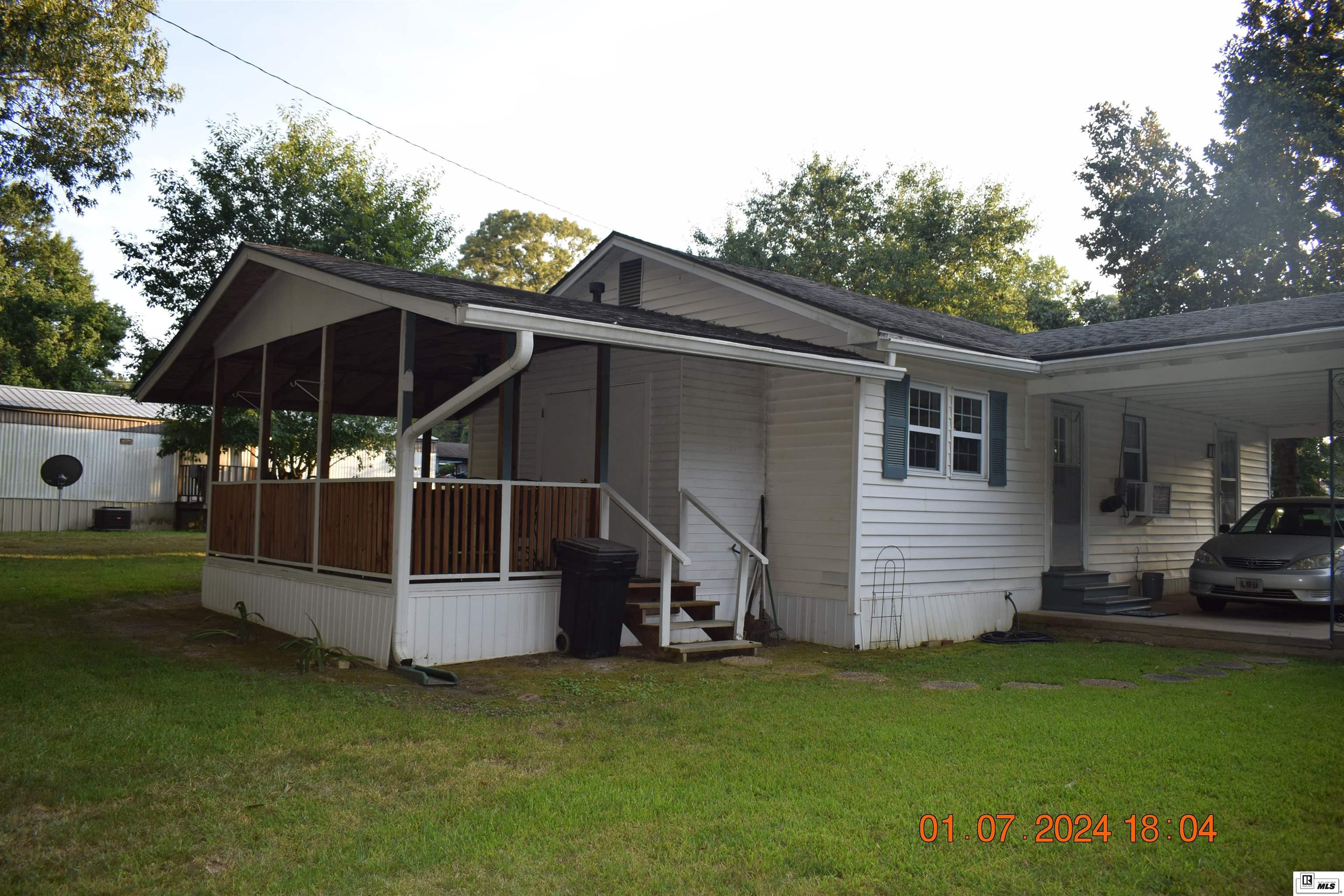 10724 Shelton Road