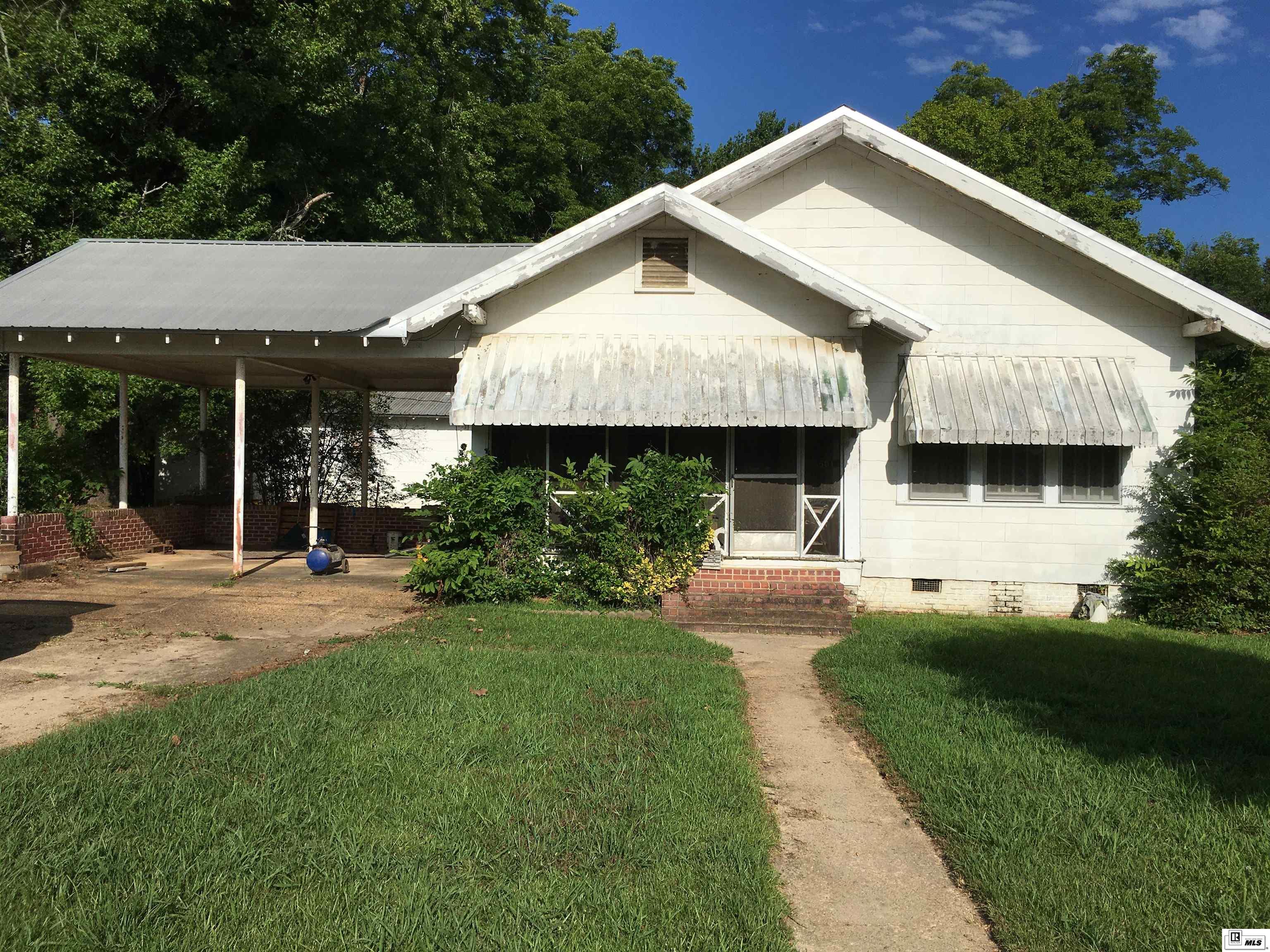 501 Elm Street
