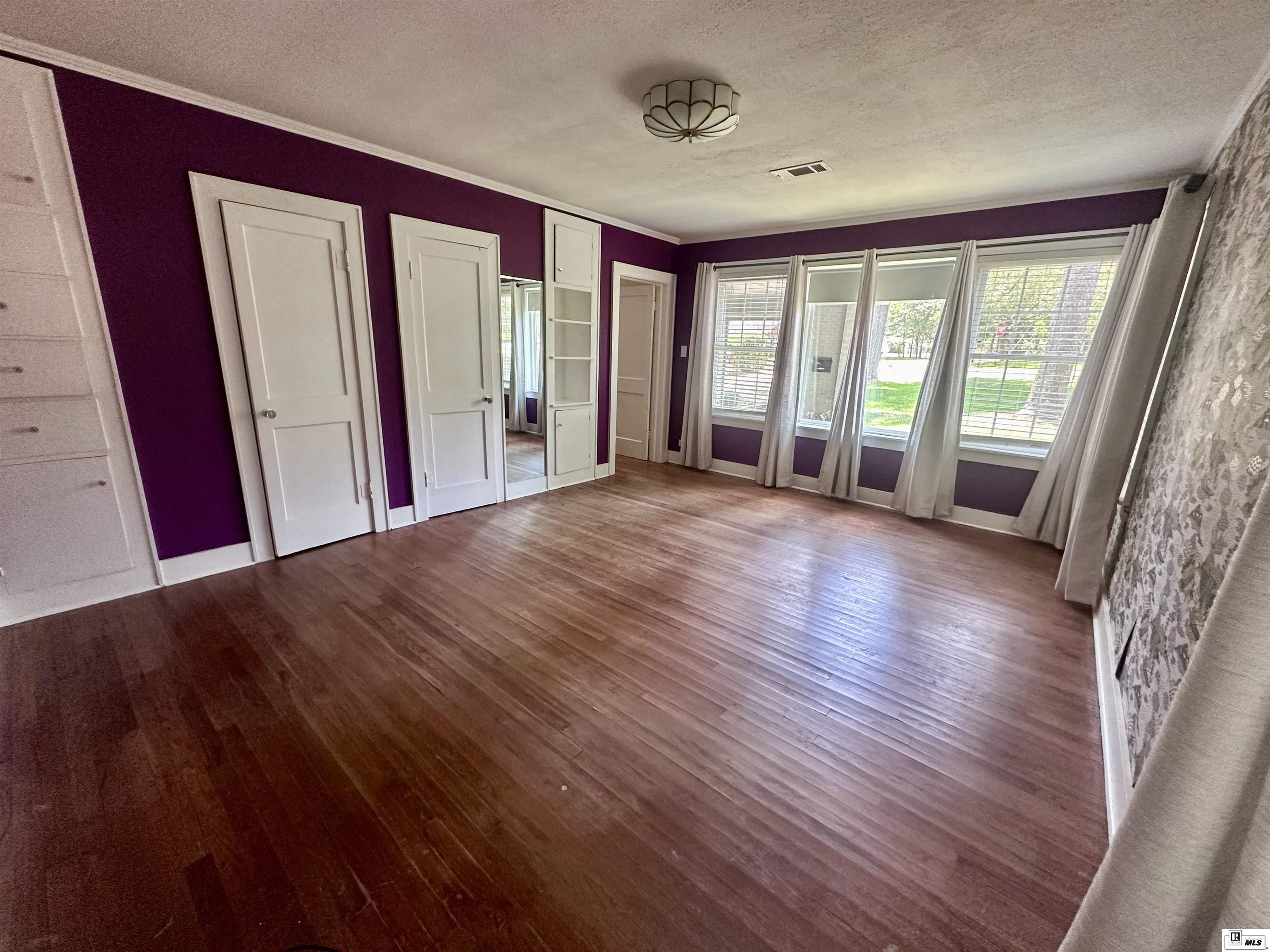 121 Pinecrest Drive