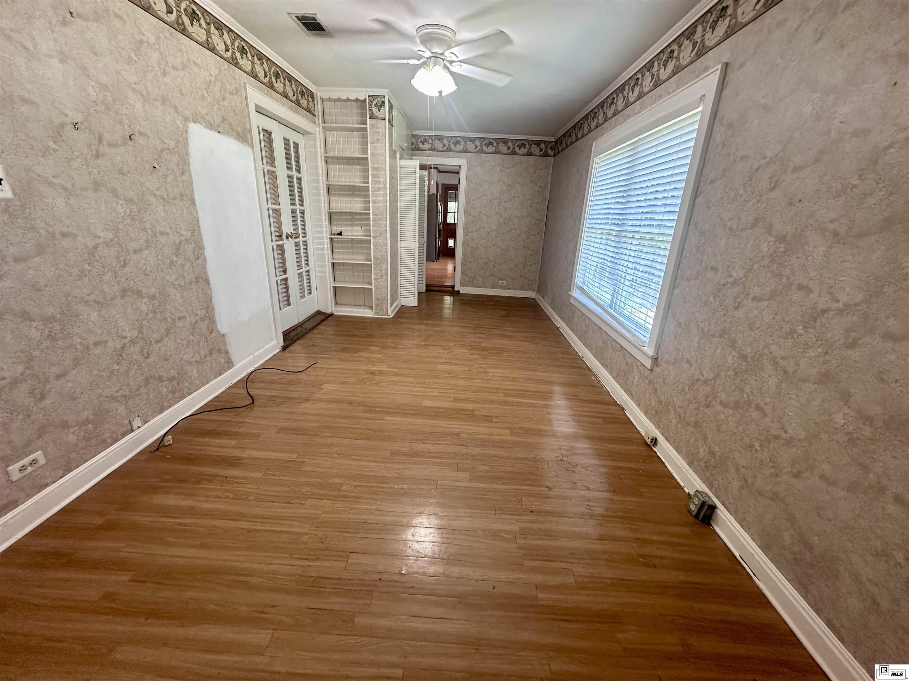 121 Pinecrest Drive