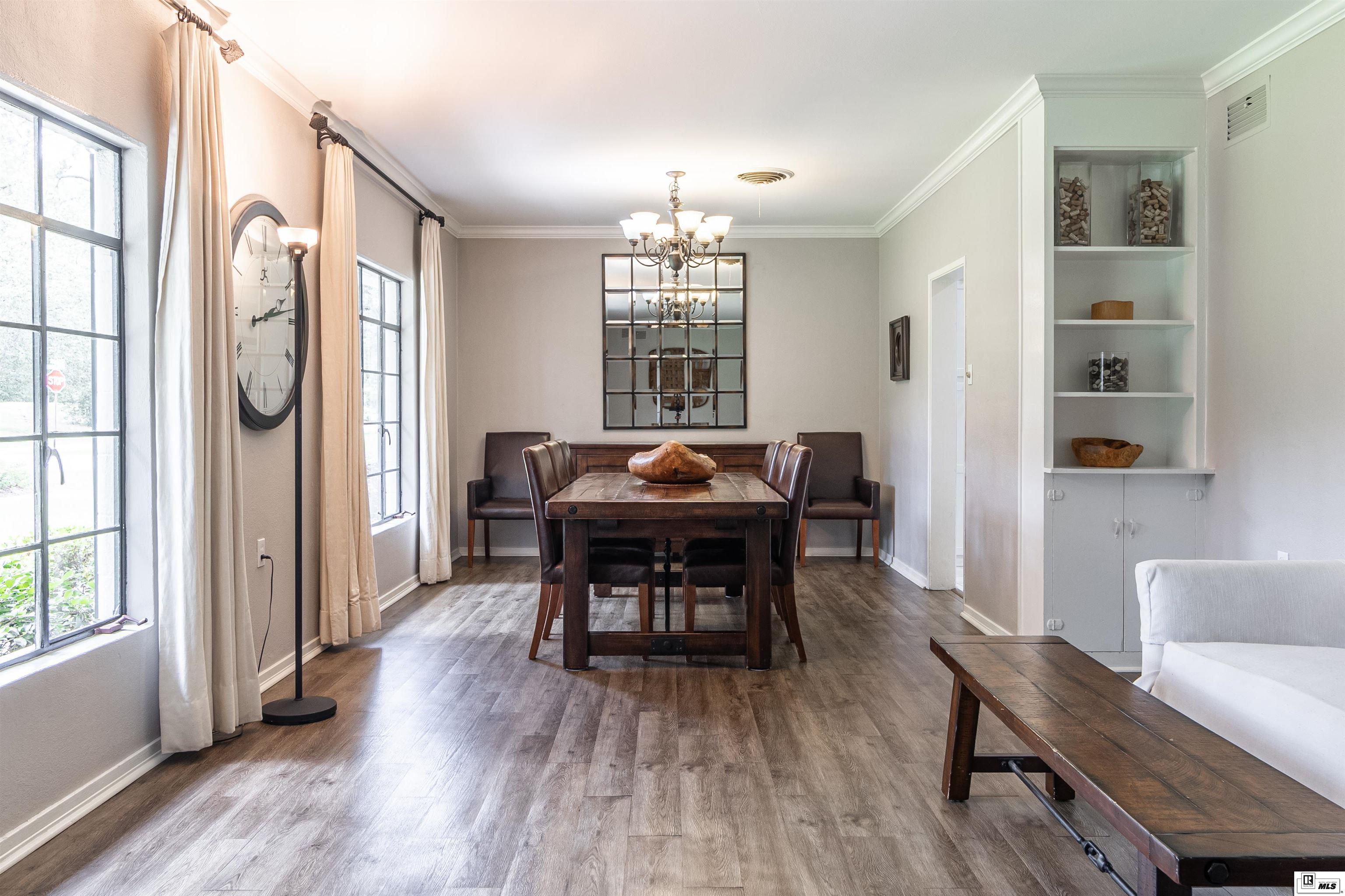 2116 Island Drive
