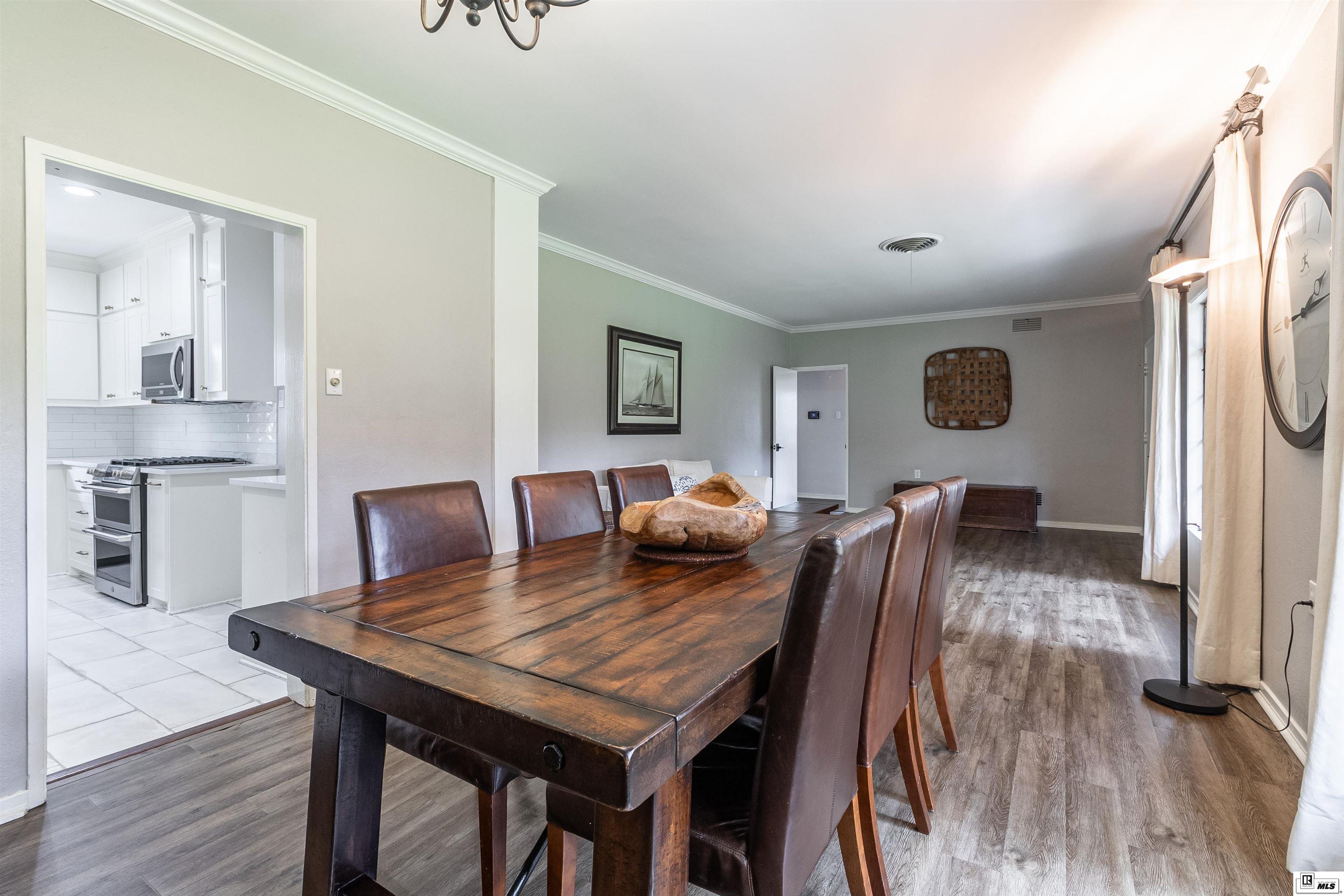 2116 Island Drive