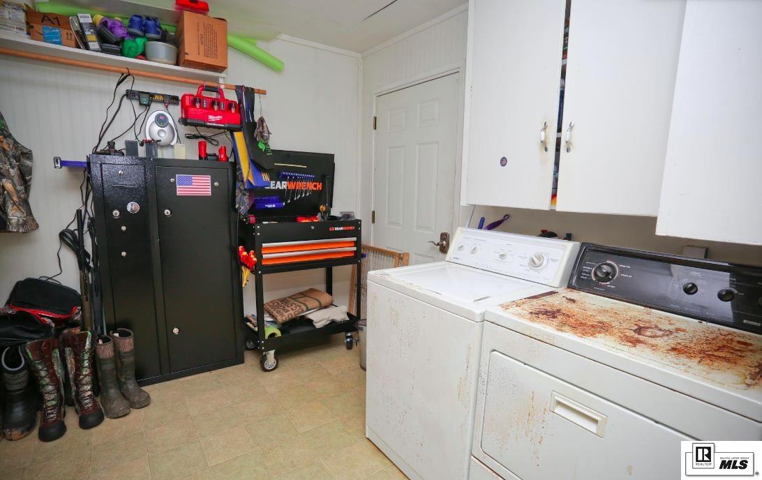 1147 Hayhouse Road