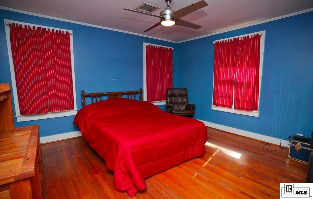 1147 Hayhouse Road