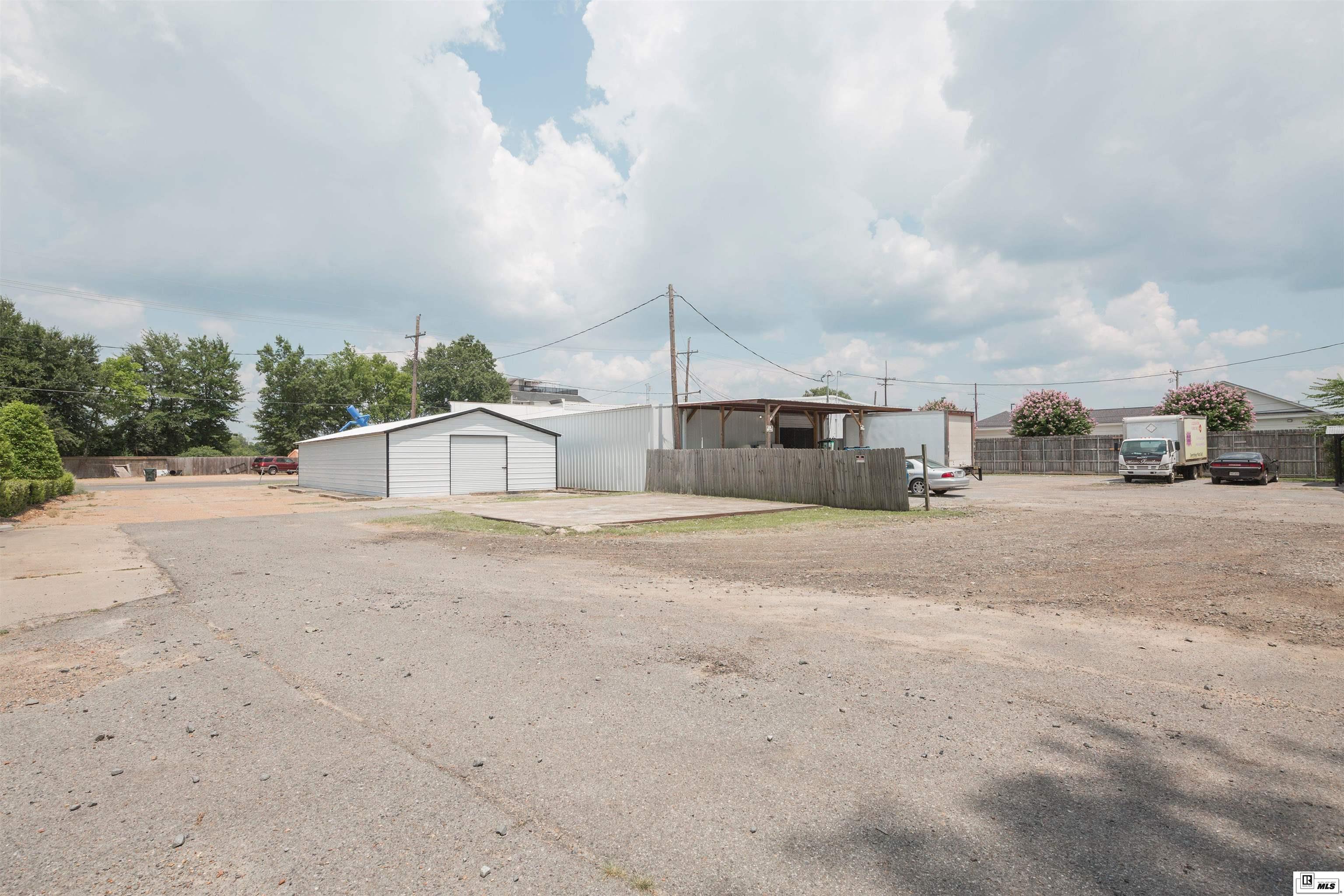 707 Trenton Street