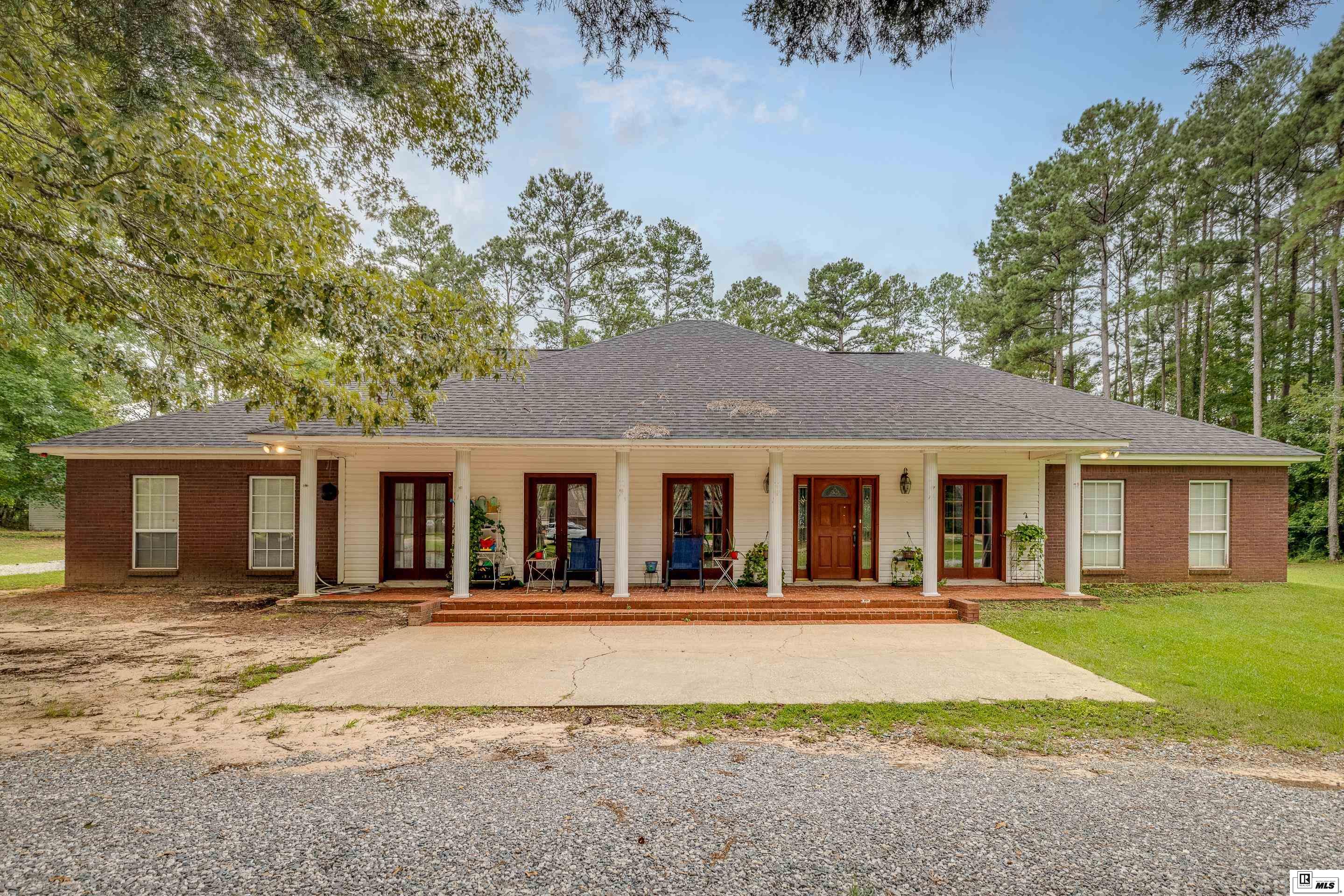 1316 Leckie Road