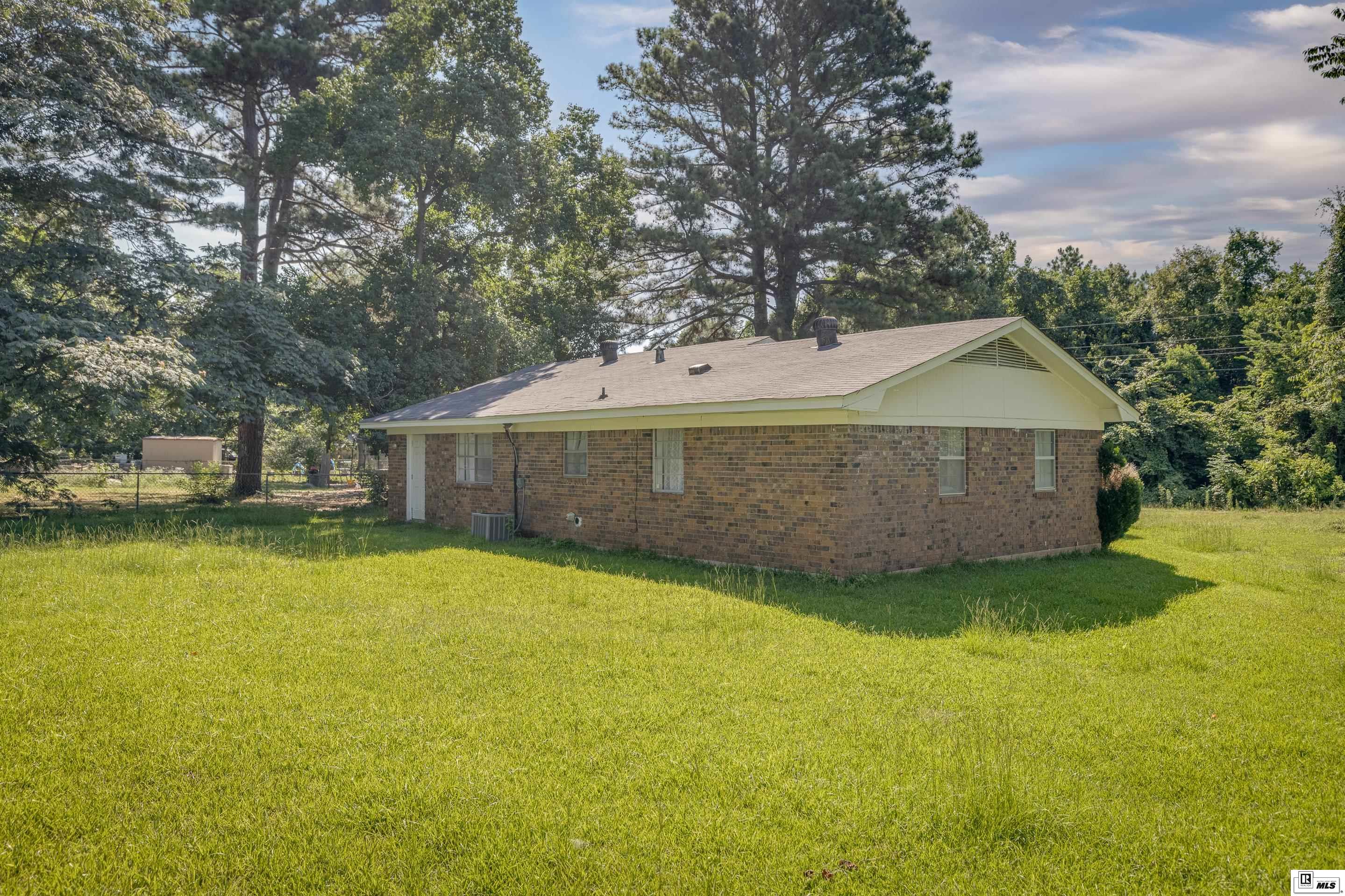 9477 Linden Drive