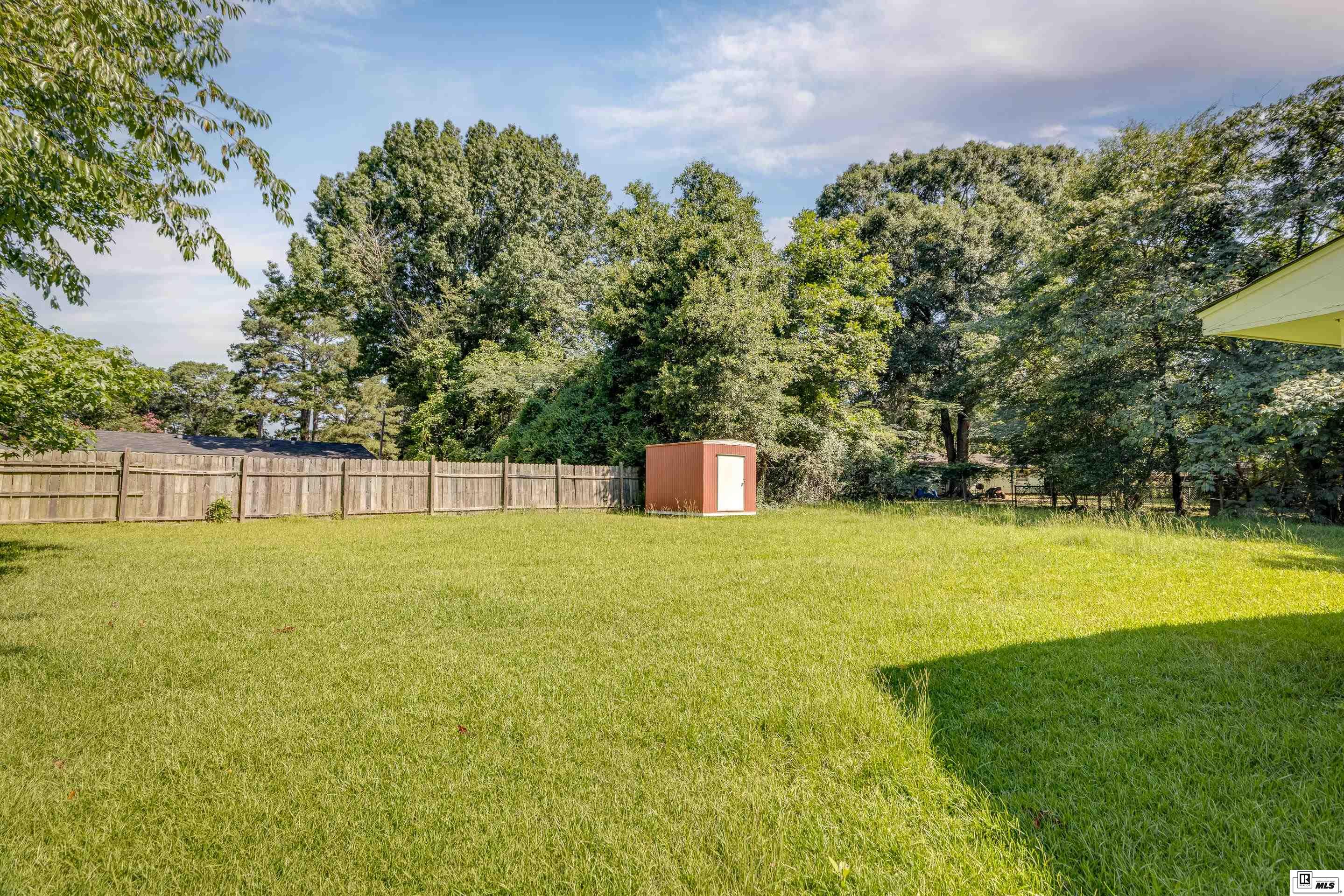 9477 Linden Drive