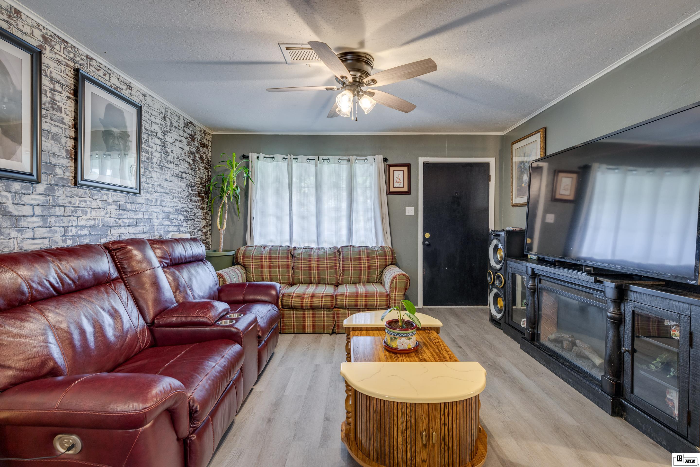 9477 Linden Drive