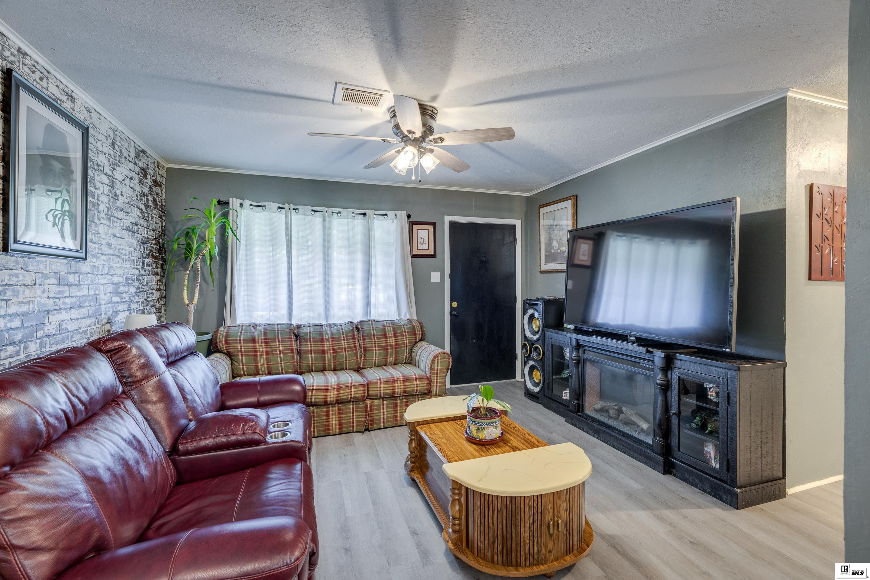 9477 Linden Drive