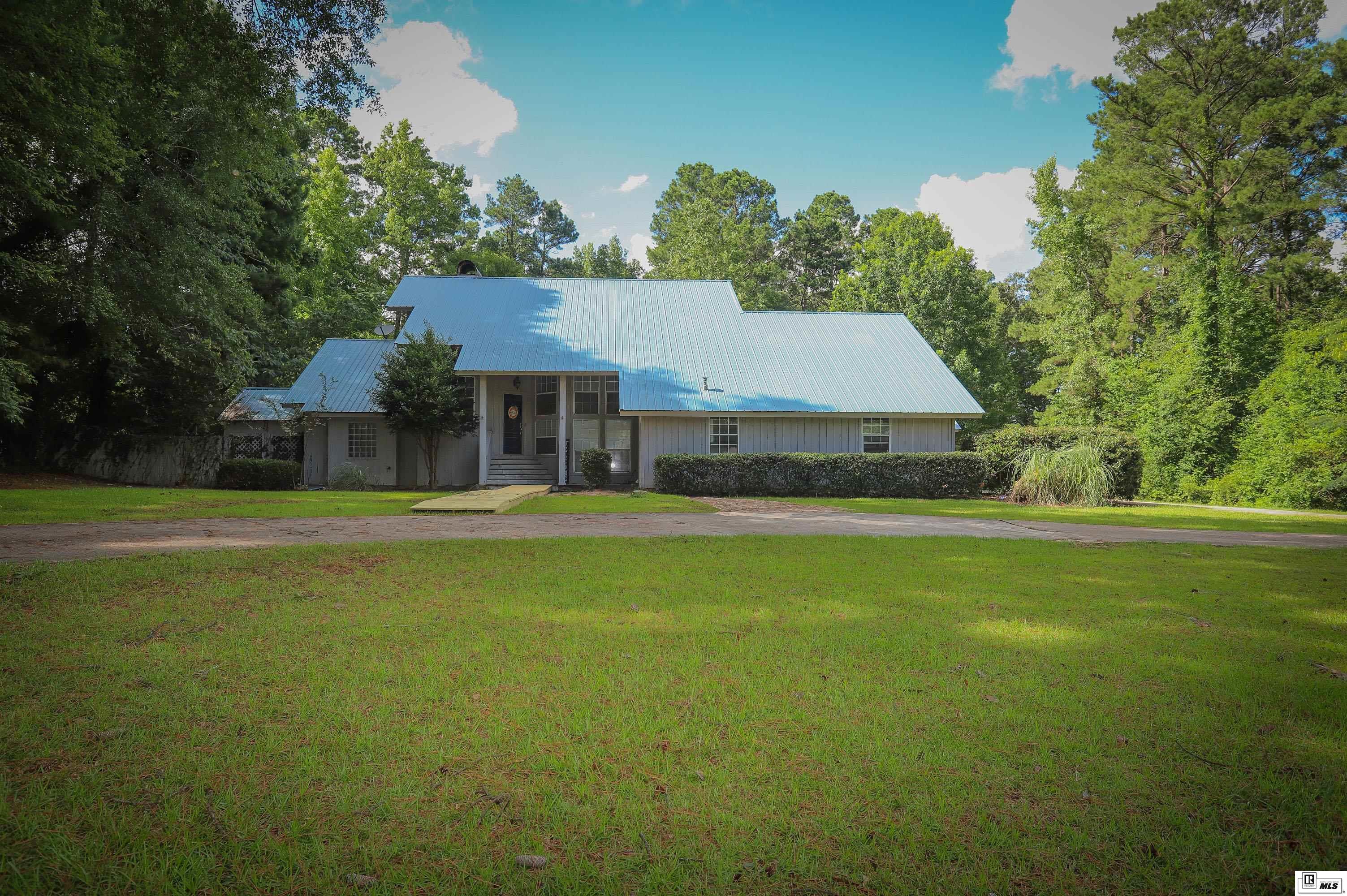 1180 Holland Drive