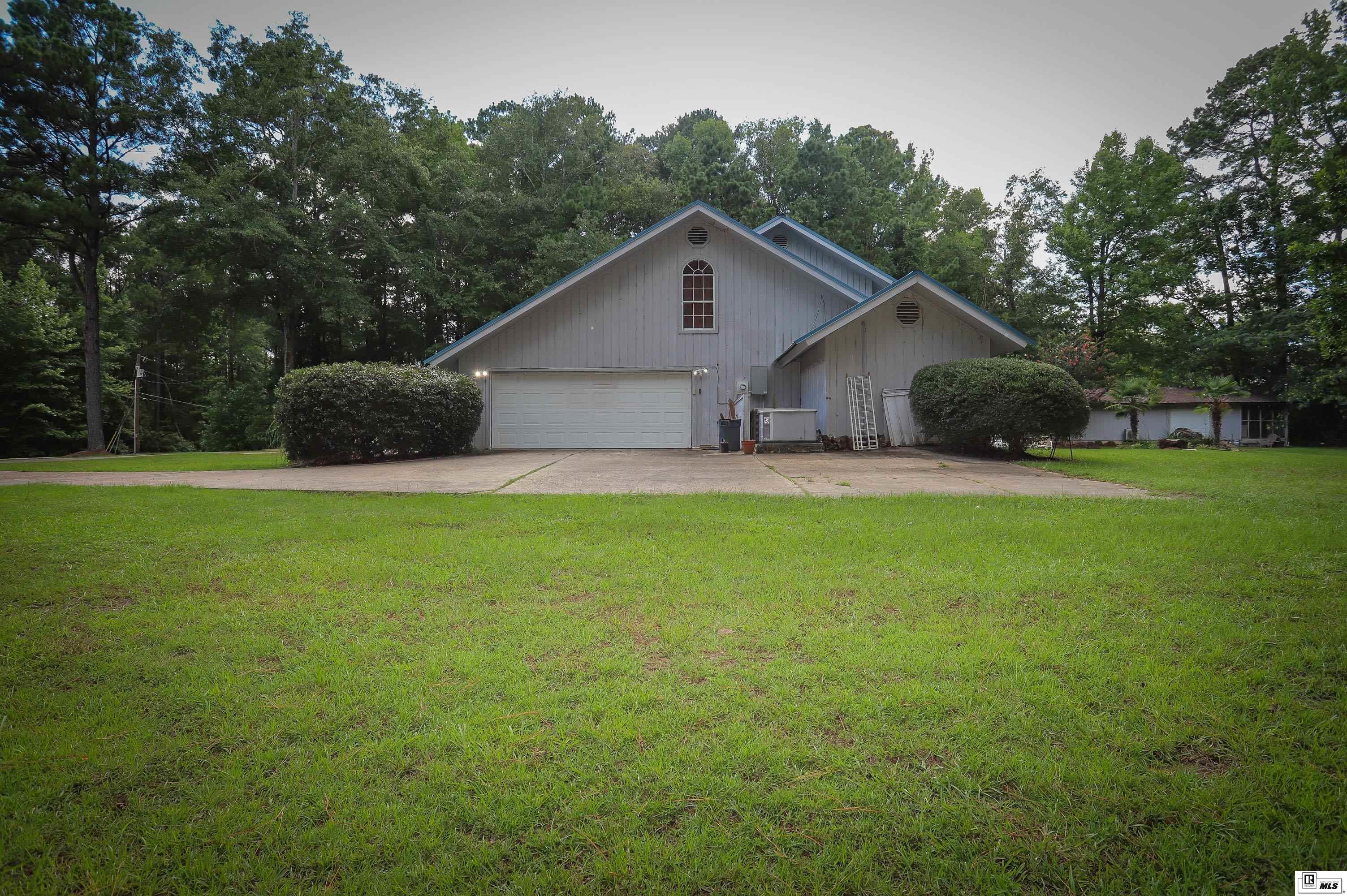 1180 Holland Drive