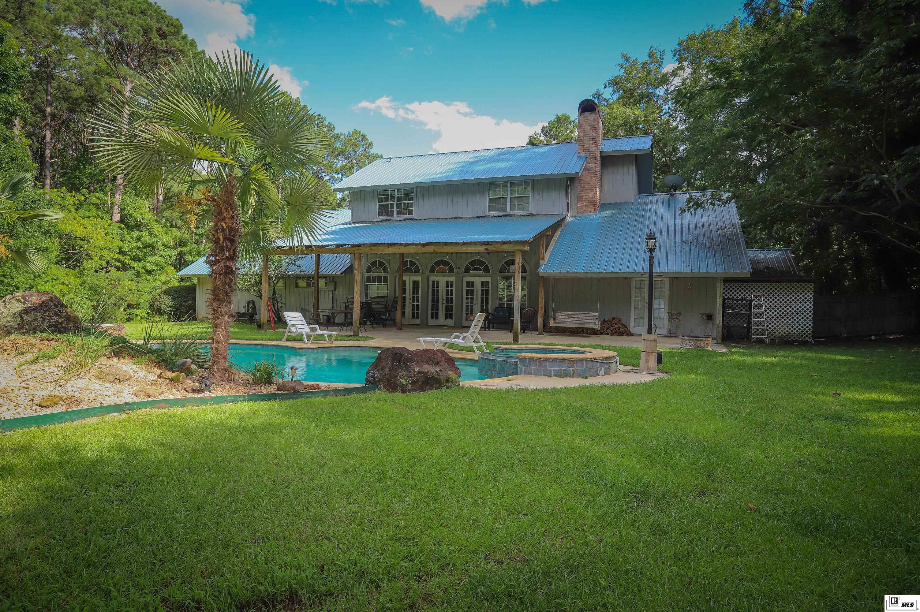 1180 Holland Drive