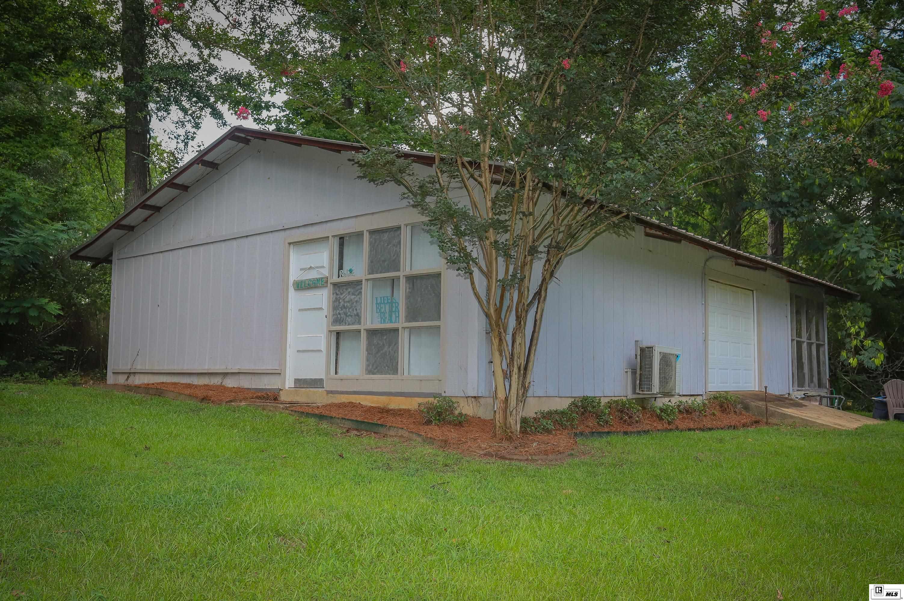 1180 Holland Drive