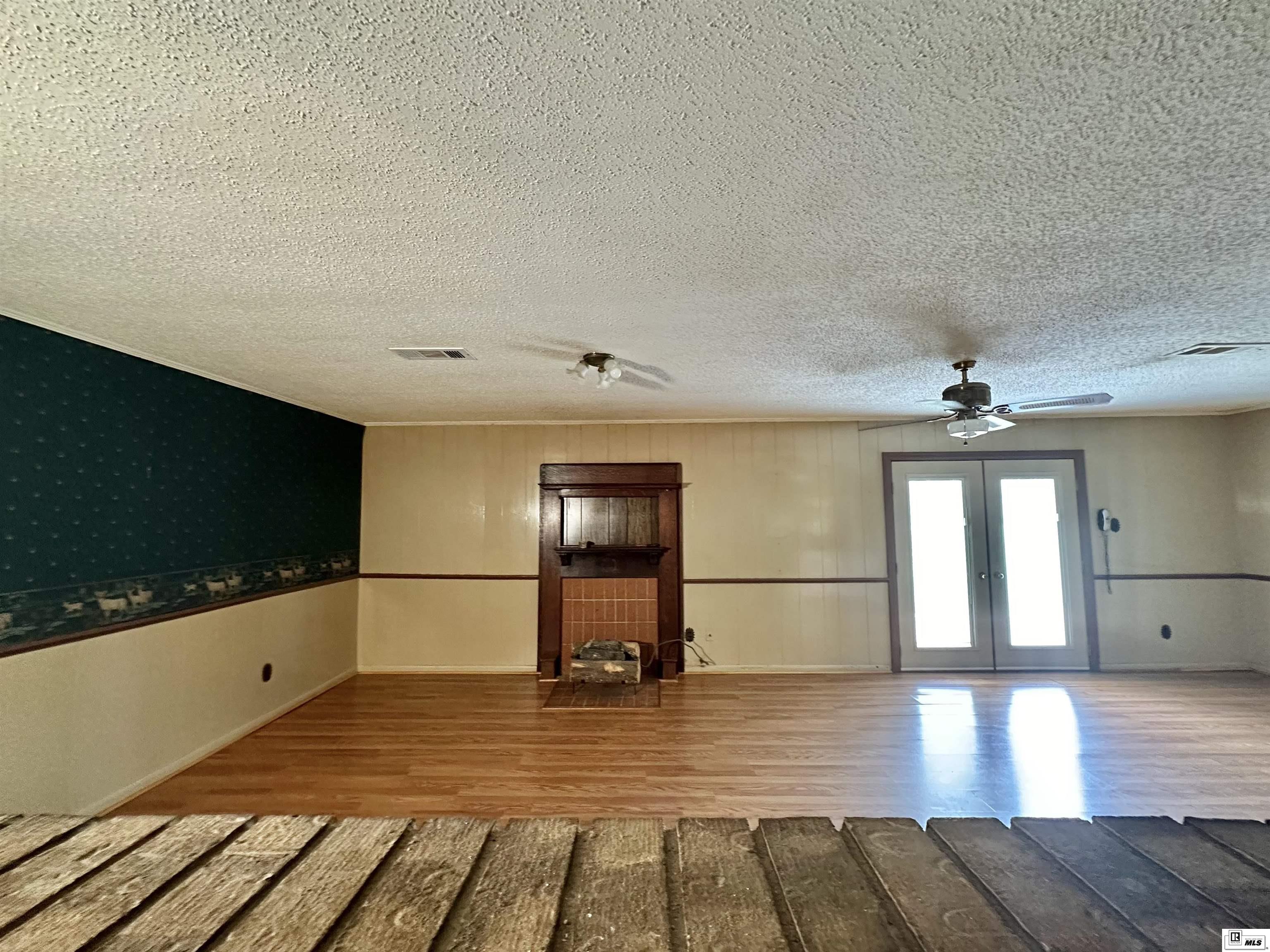 147 Angus Road Ext