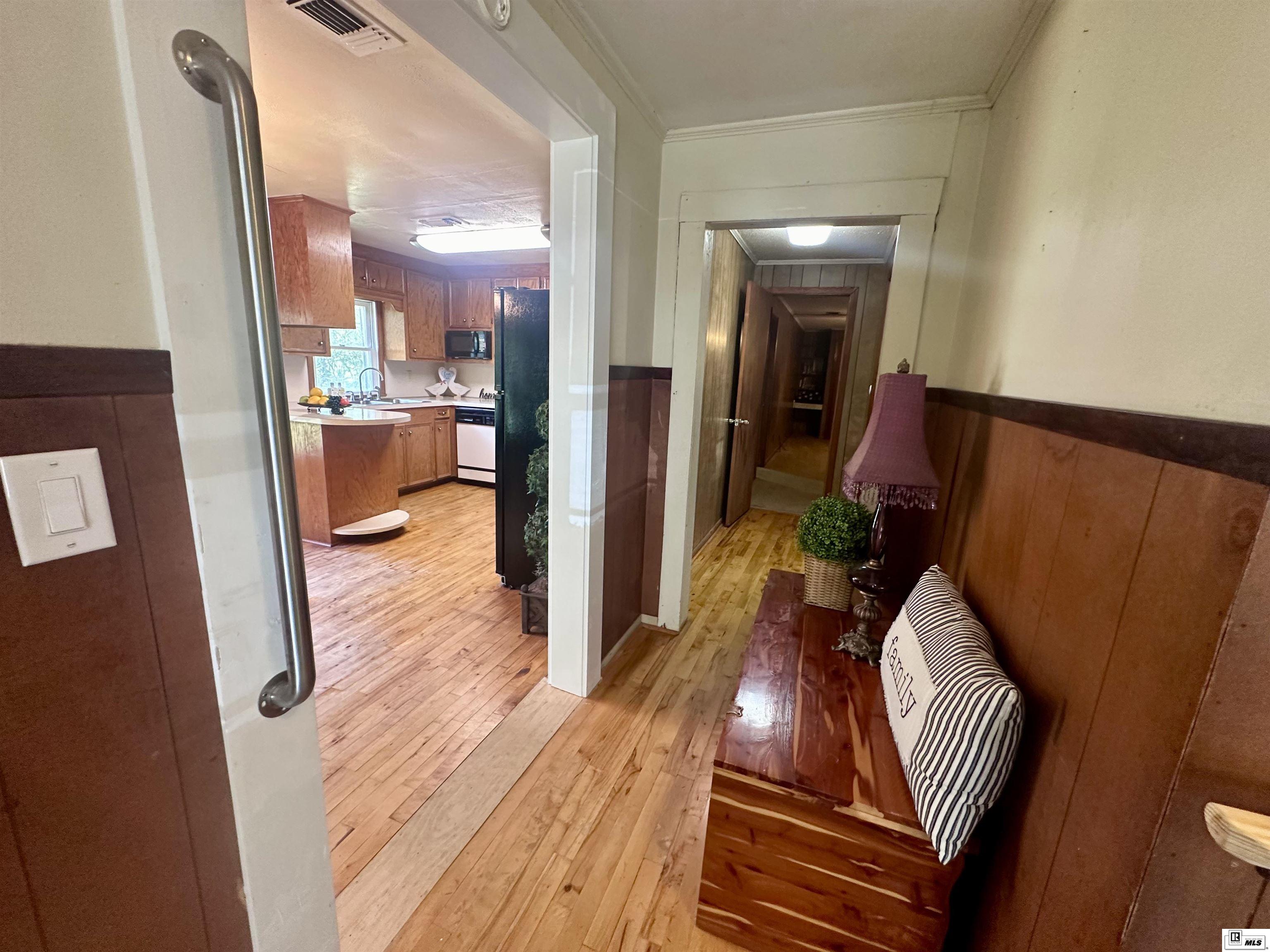 571 Scott Road