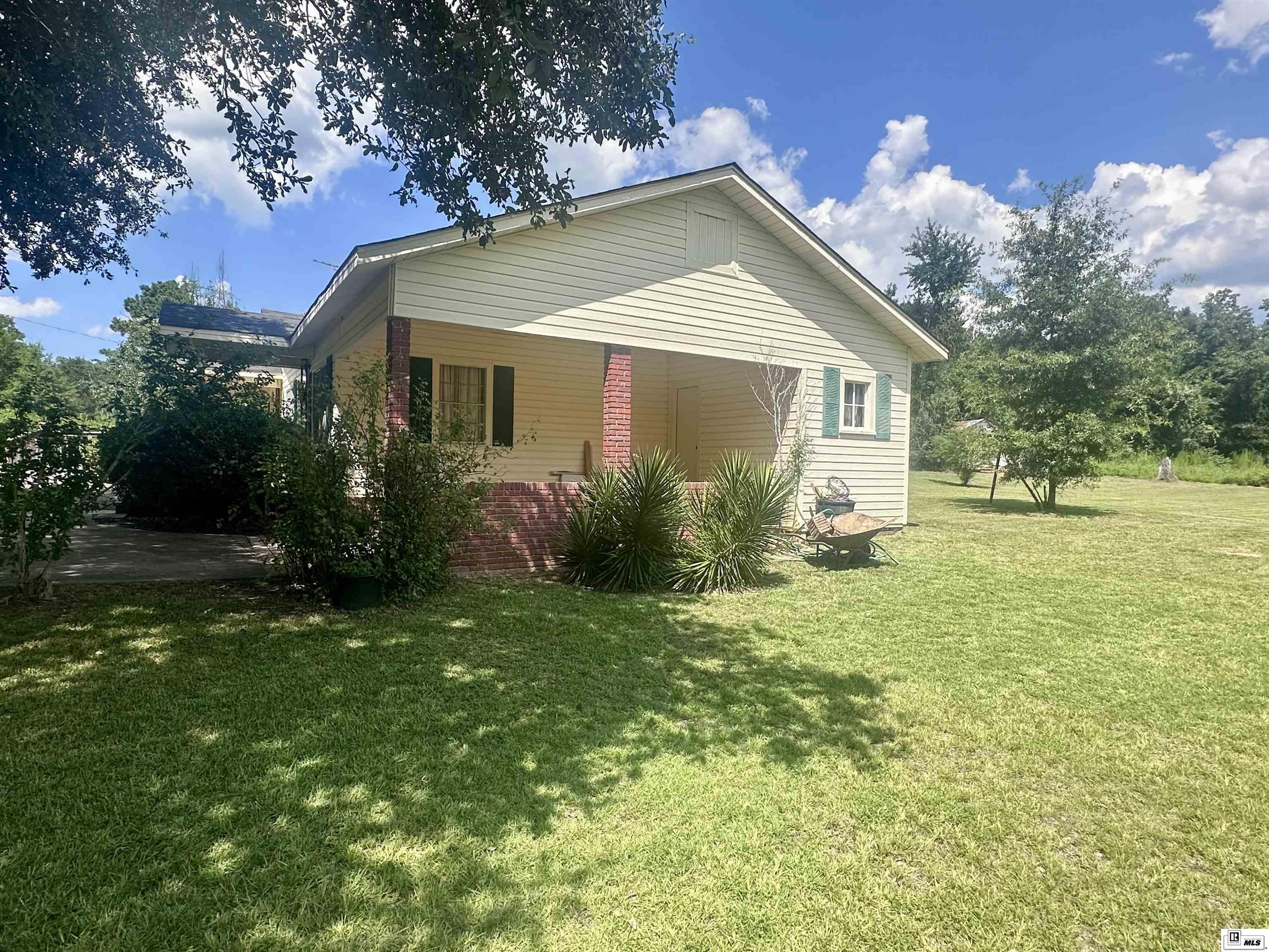 571 Scott Road
