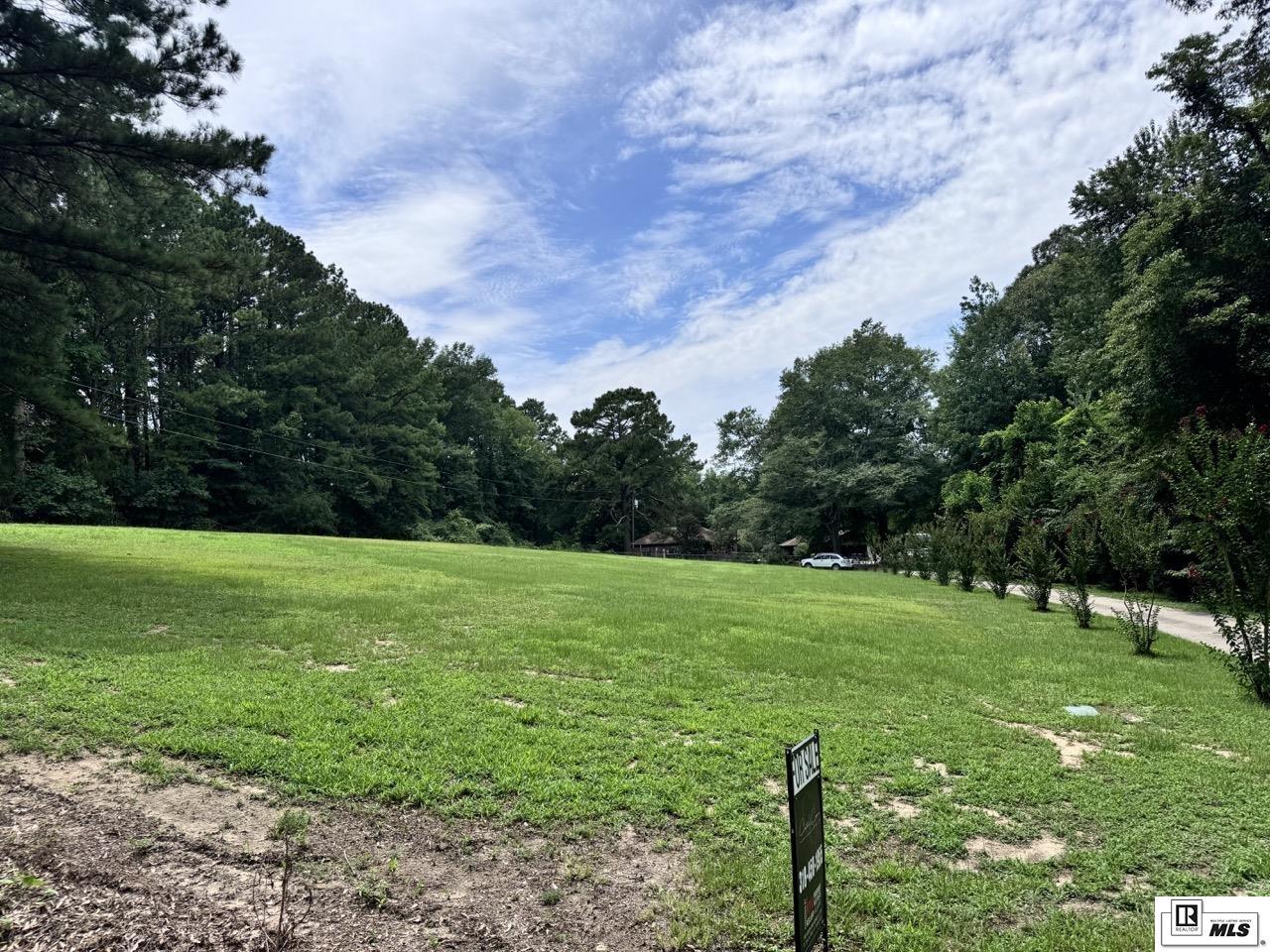 572 Ray Chapman Road