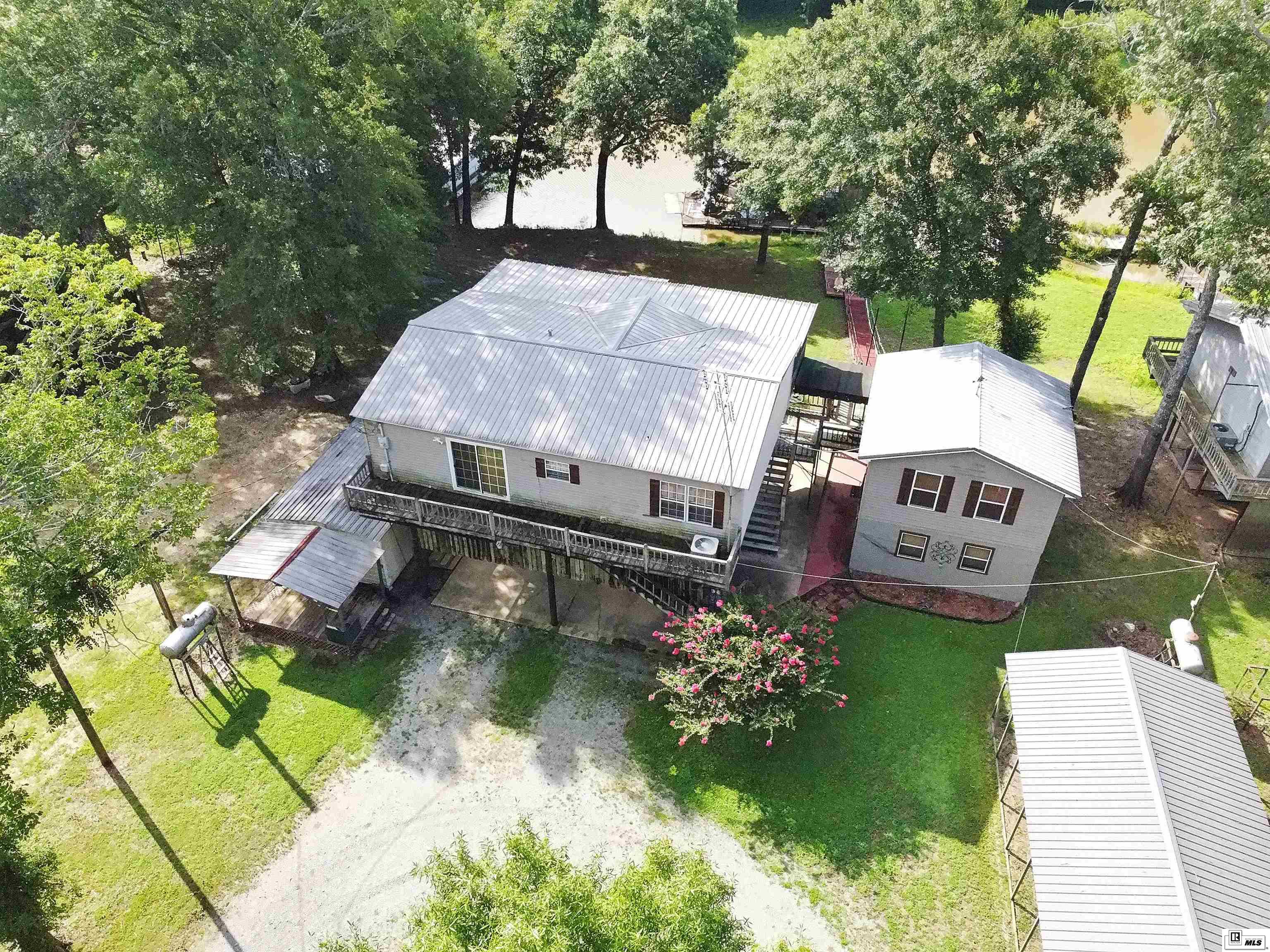 2518 Bayou Darbonne Drive